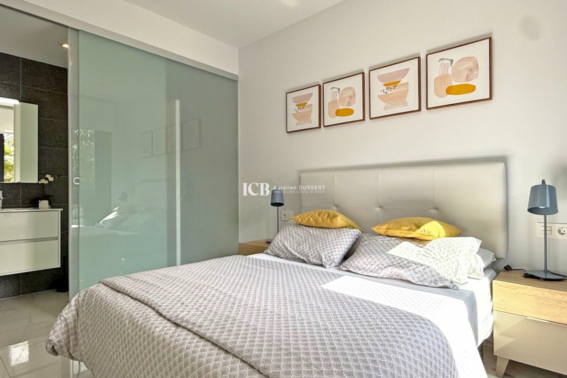 Resale - Apartment / flat -
Orihuela Costa - Los Almendros-La Florida