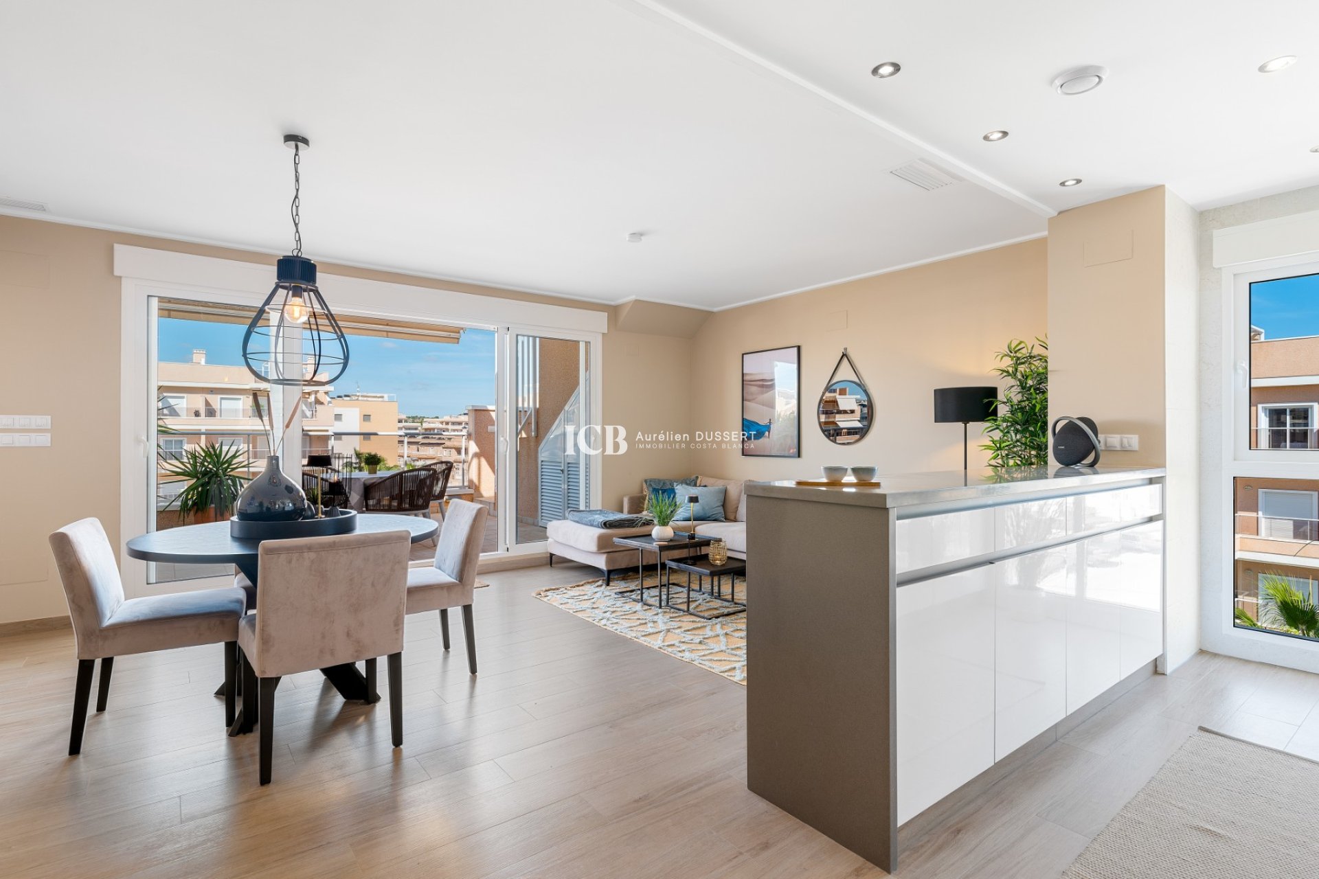 Resale - Apartment / flat -
Orihuela Costa - Los Dolses