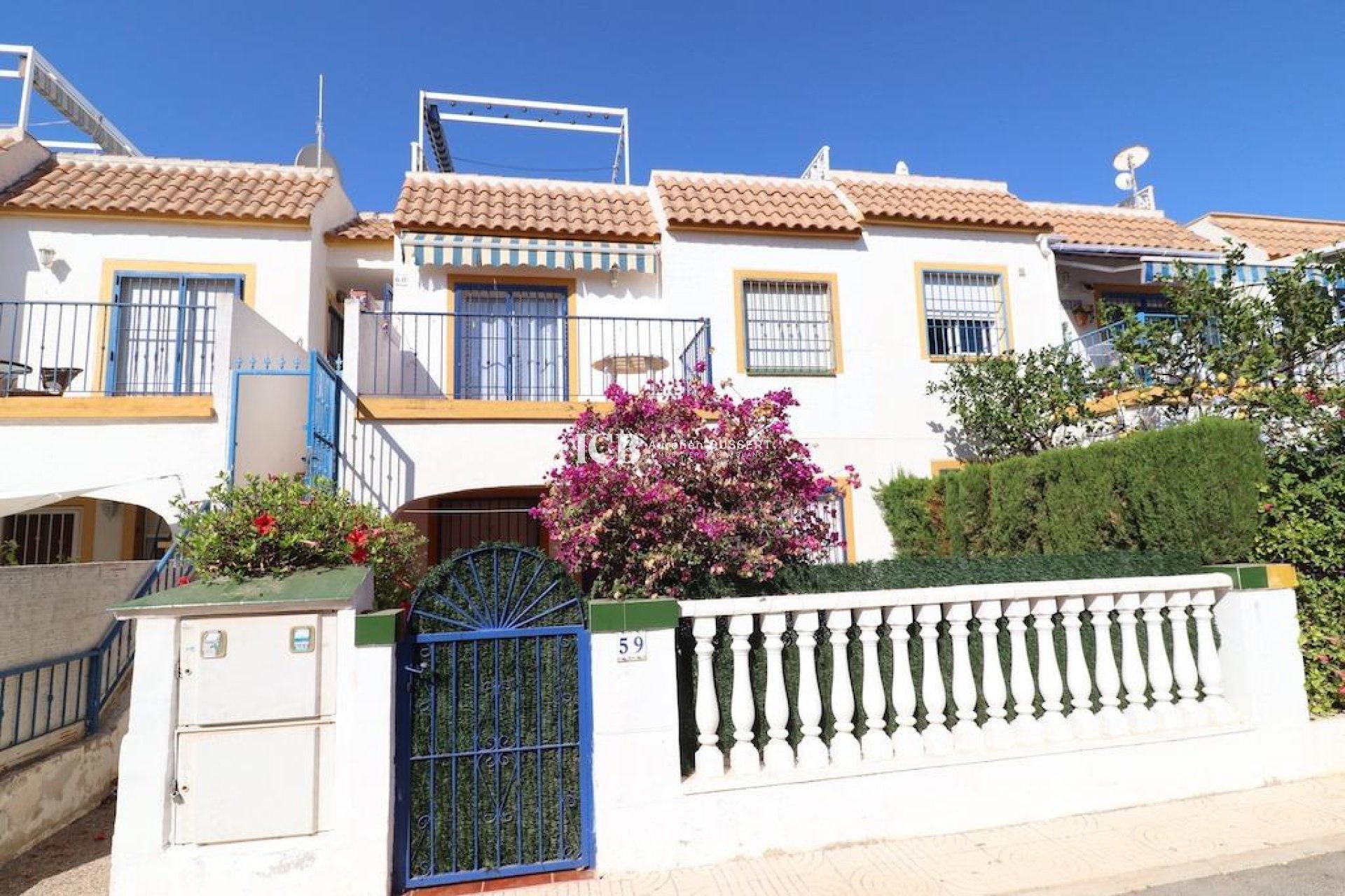 Resale - Apartment / flat -
Orihuela Costa - Playa Flamenca