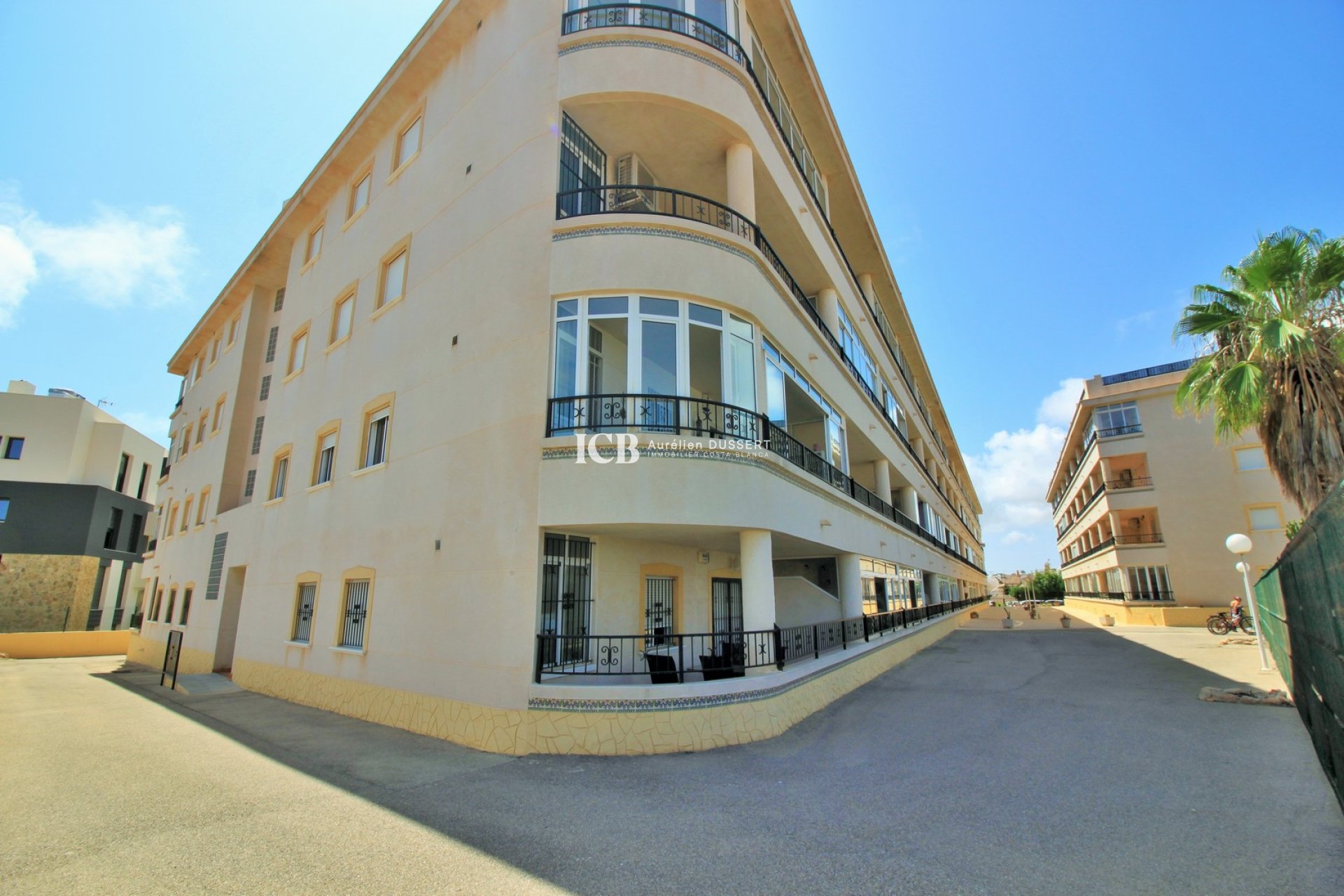 Resale - Apartment / flat -
Orihuela Costa - Playa Flamenca