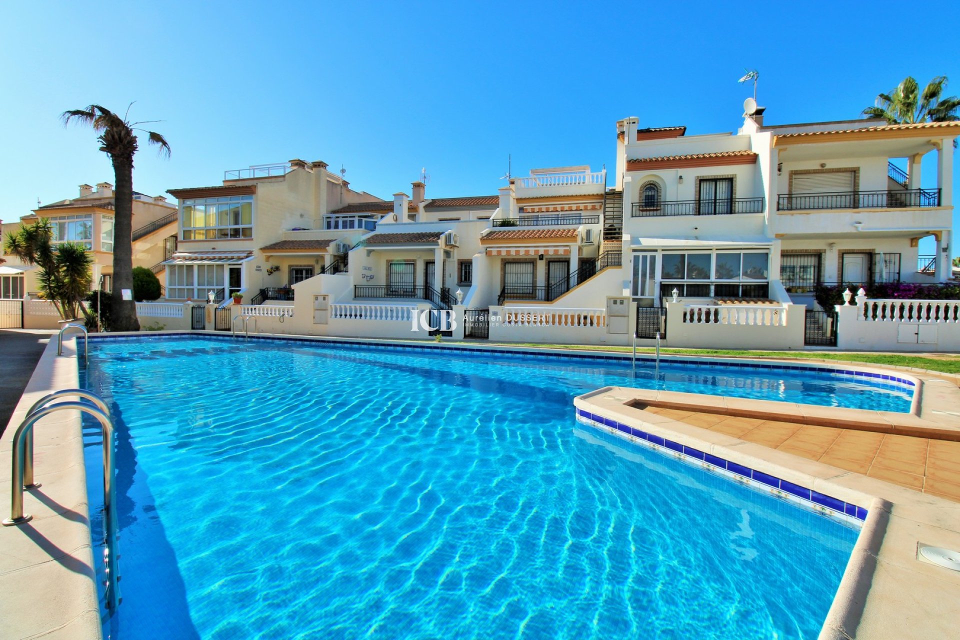 Resale - Apartment / flat -
Orihuela Costa - Playa Flamenca