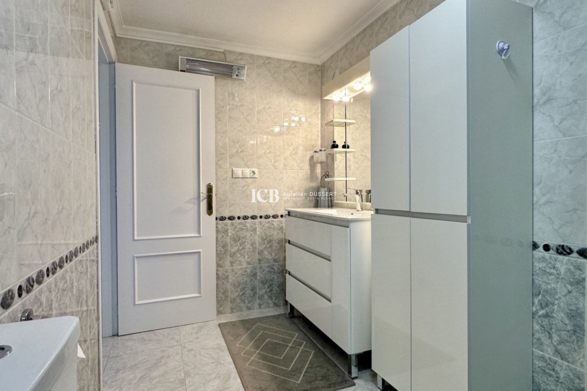 Resale - Apartment / flat -
Orihuela Costa - Playa Flamenca