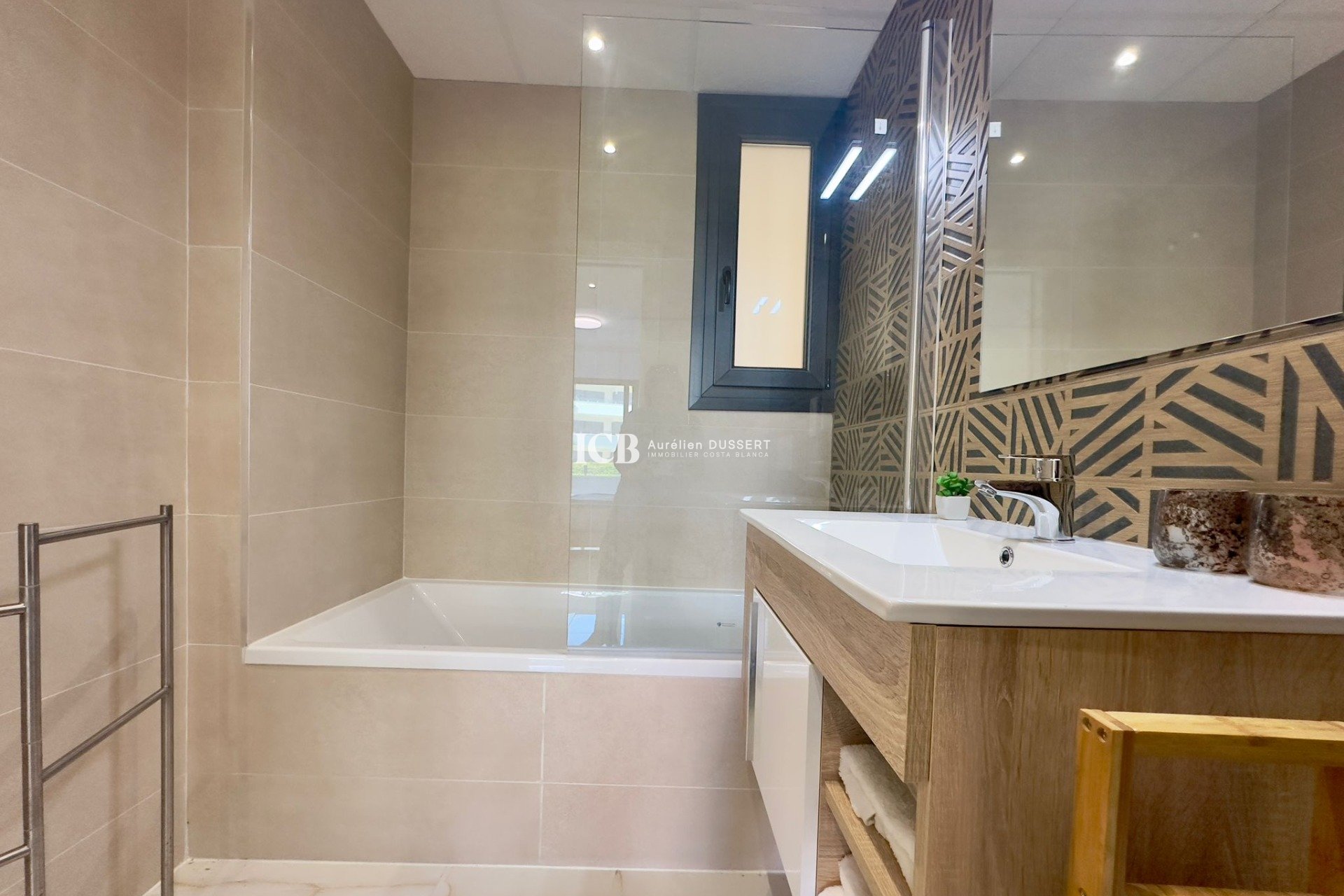 Resale - Apartment / flat -
Orihuela Costa - Playa Flamenca