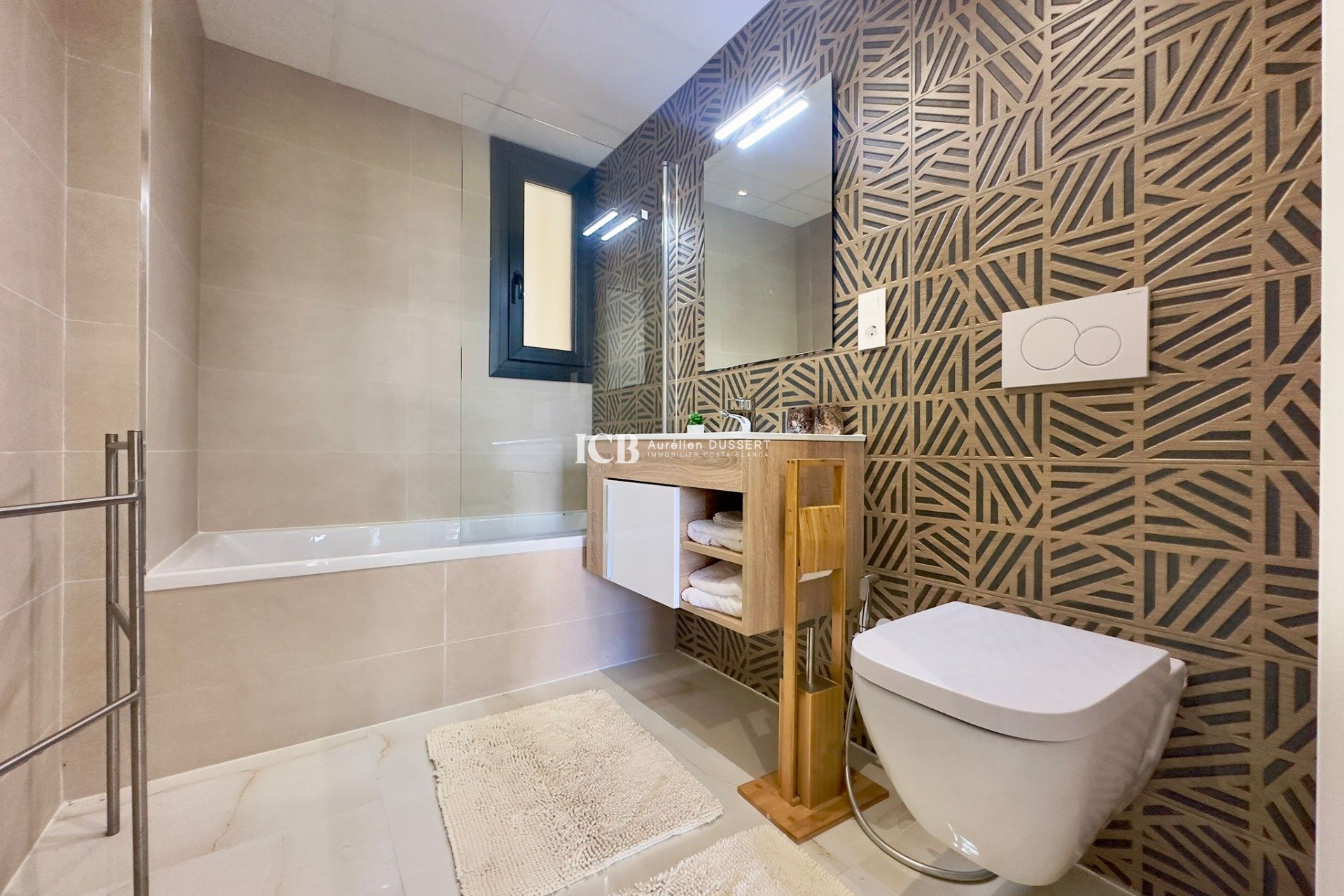 Resale - Apartment / flat -
Orihuela Costa - Playa Flamenca