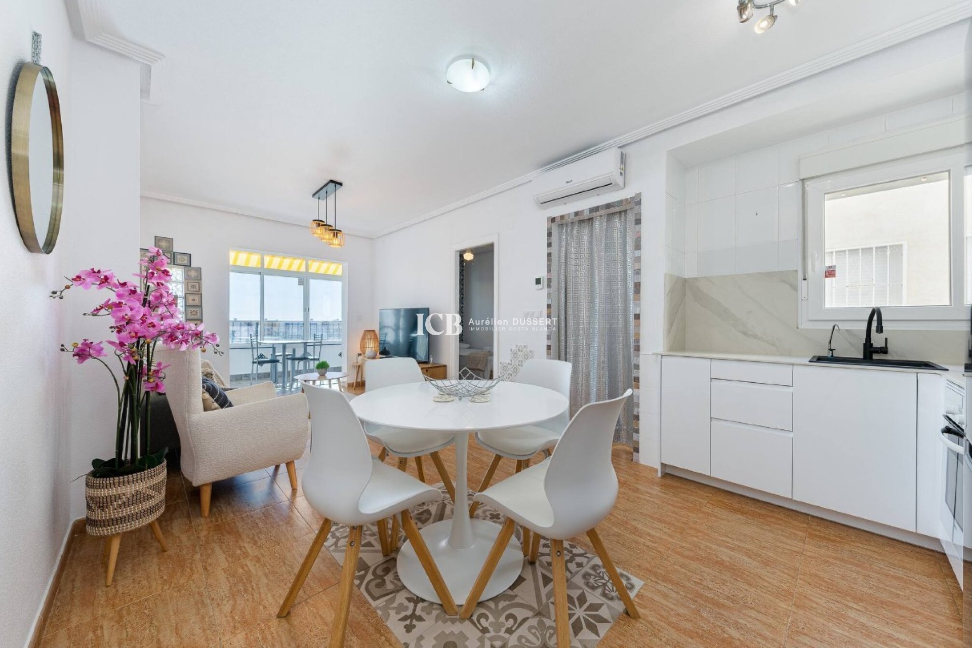 Resale - Apartment / flat -
Orihuela Costa - Playa Flamenca