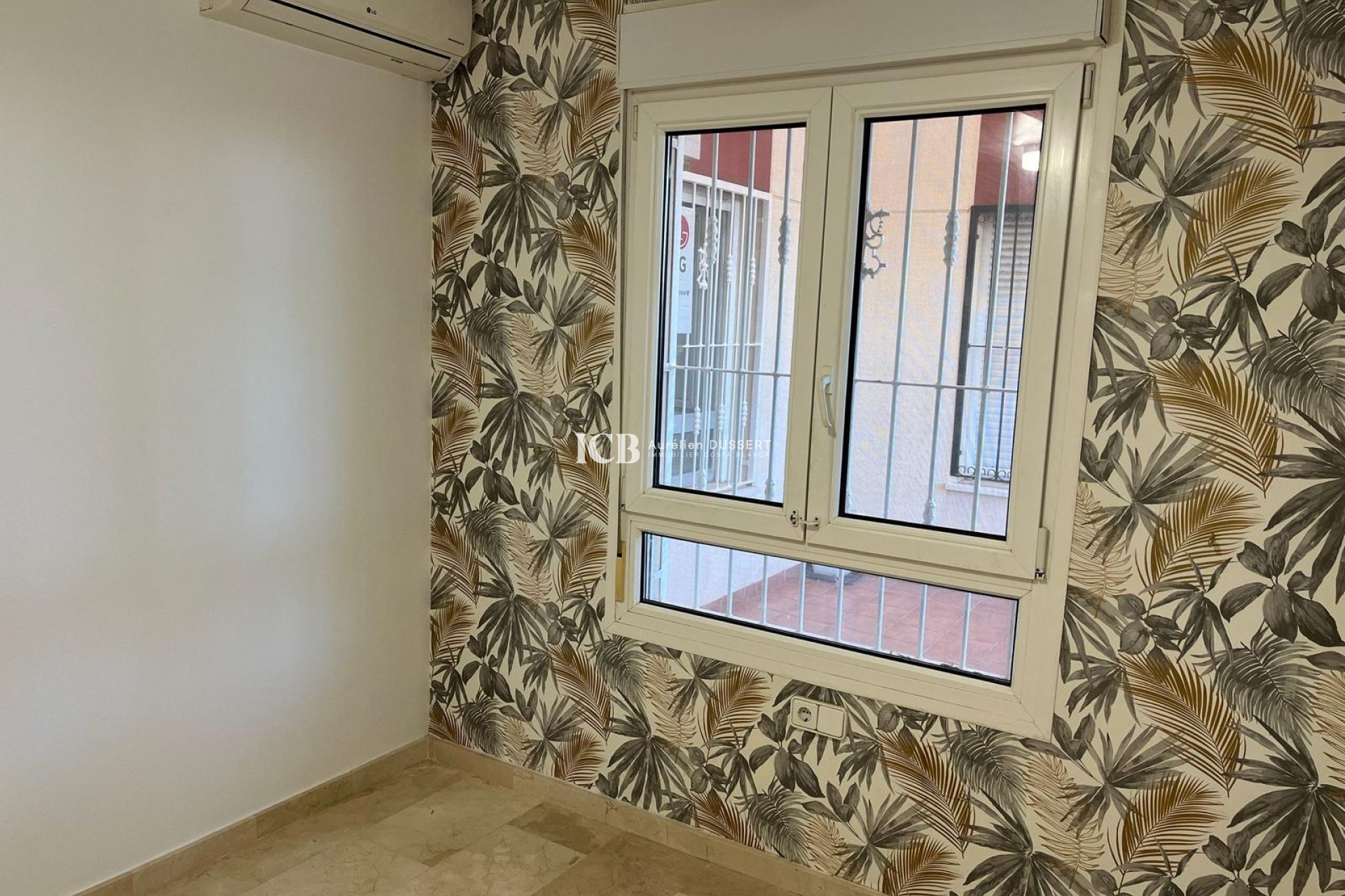 Resale - Apartment / flat -
Orihuela Costa - Playa Flamenca