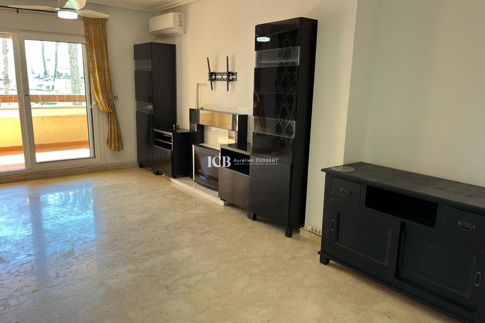Resale - Apartment / flat -
Orihuela Costa - Playa Flamenca