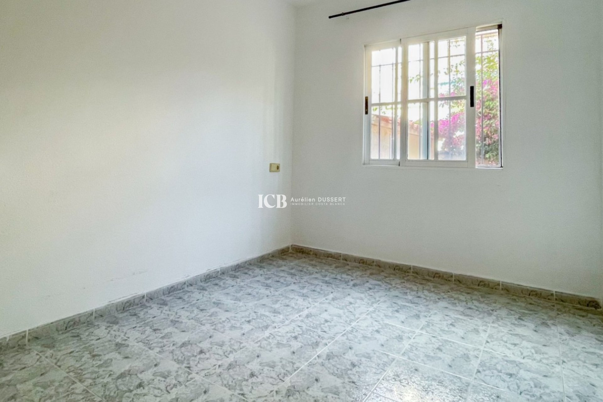 Resale - Apartment / flat -
Orihuela Costa - Playa Flamenca