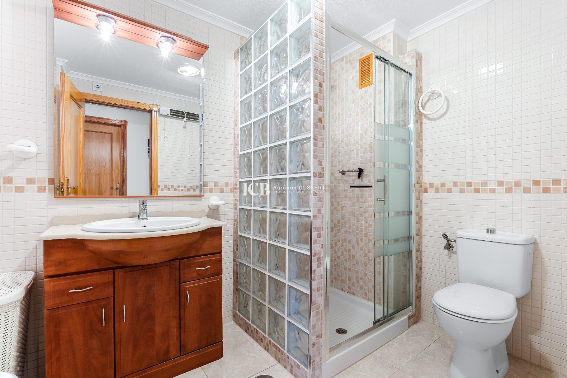 Resale - Apartment / flat -
Orihuela Costa - Playa Flamenca