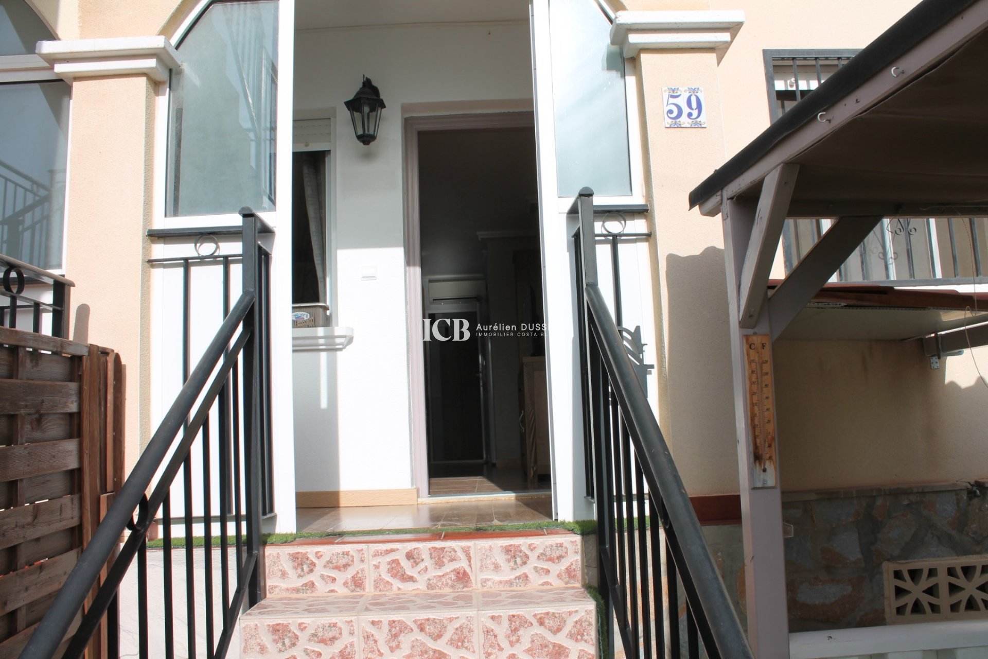 Resale - Apartment / flat -
Orihuela Costa - Playa Flamenca