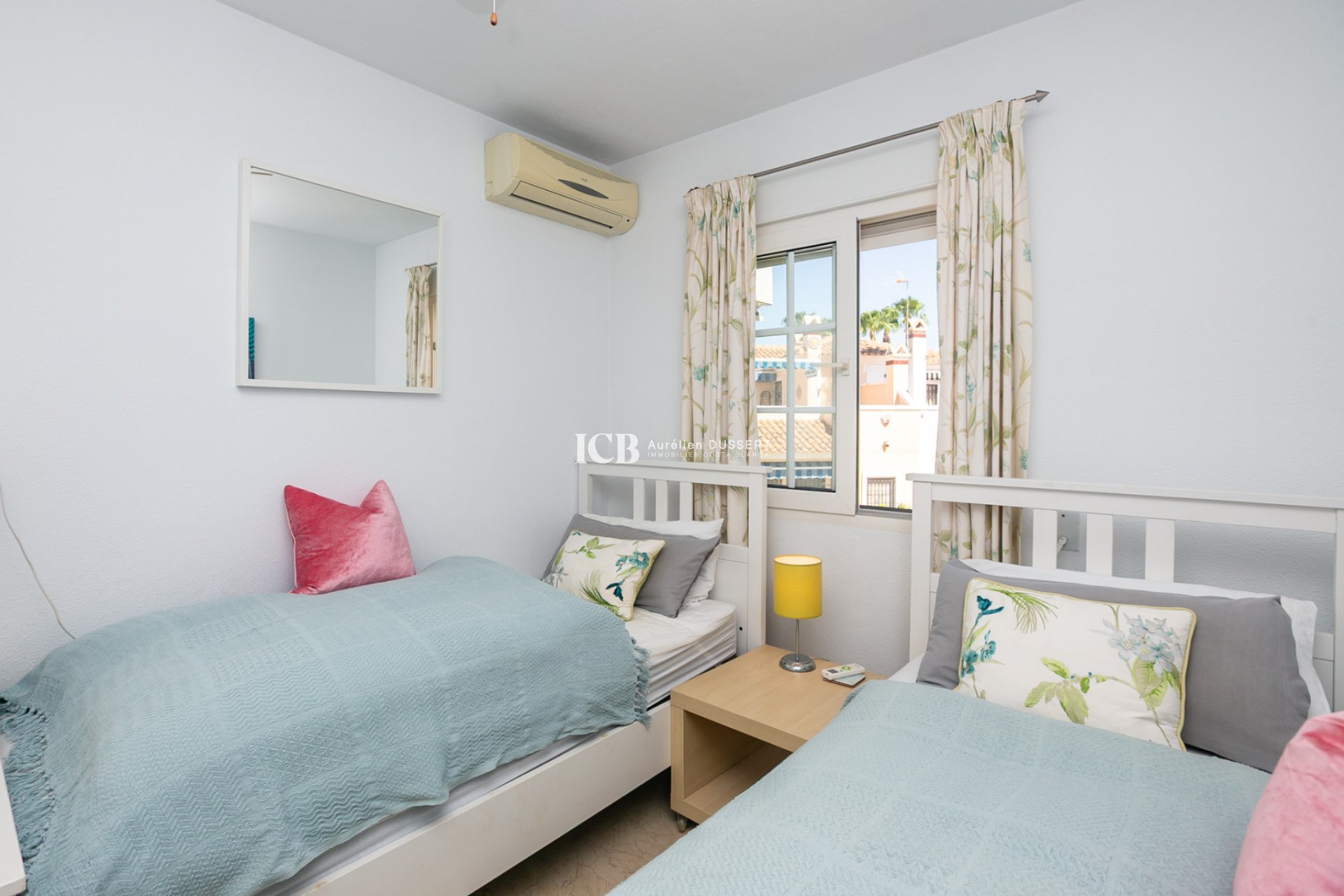 Resale - Apartment / flat -
Orihuela Costa - Playa Flamenca
