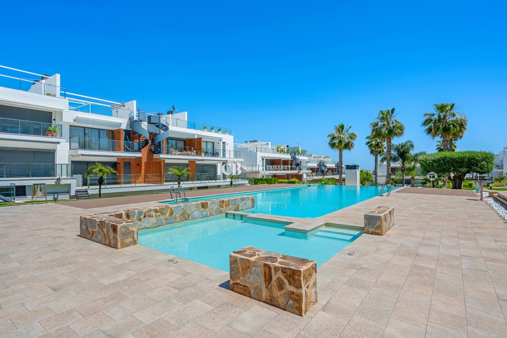 Resale - Apartment / flat -
Orihuela Costa - Punta Prima
