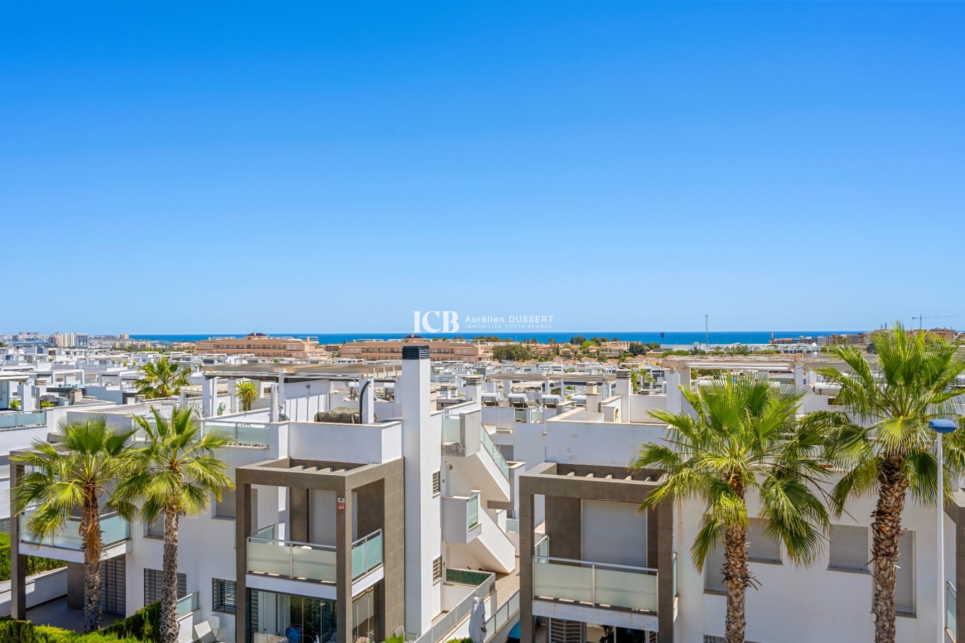 Resale - Apartment / flat -
Orihuela Costa - Punta Prima