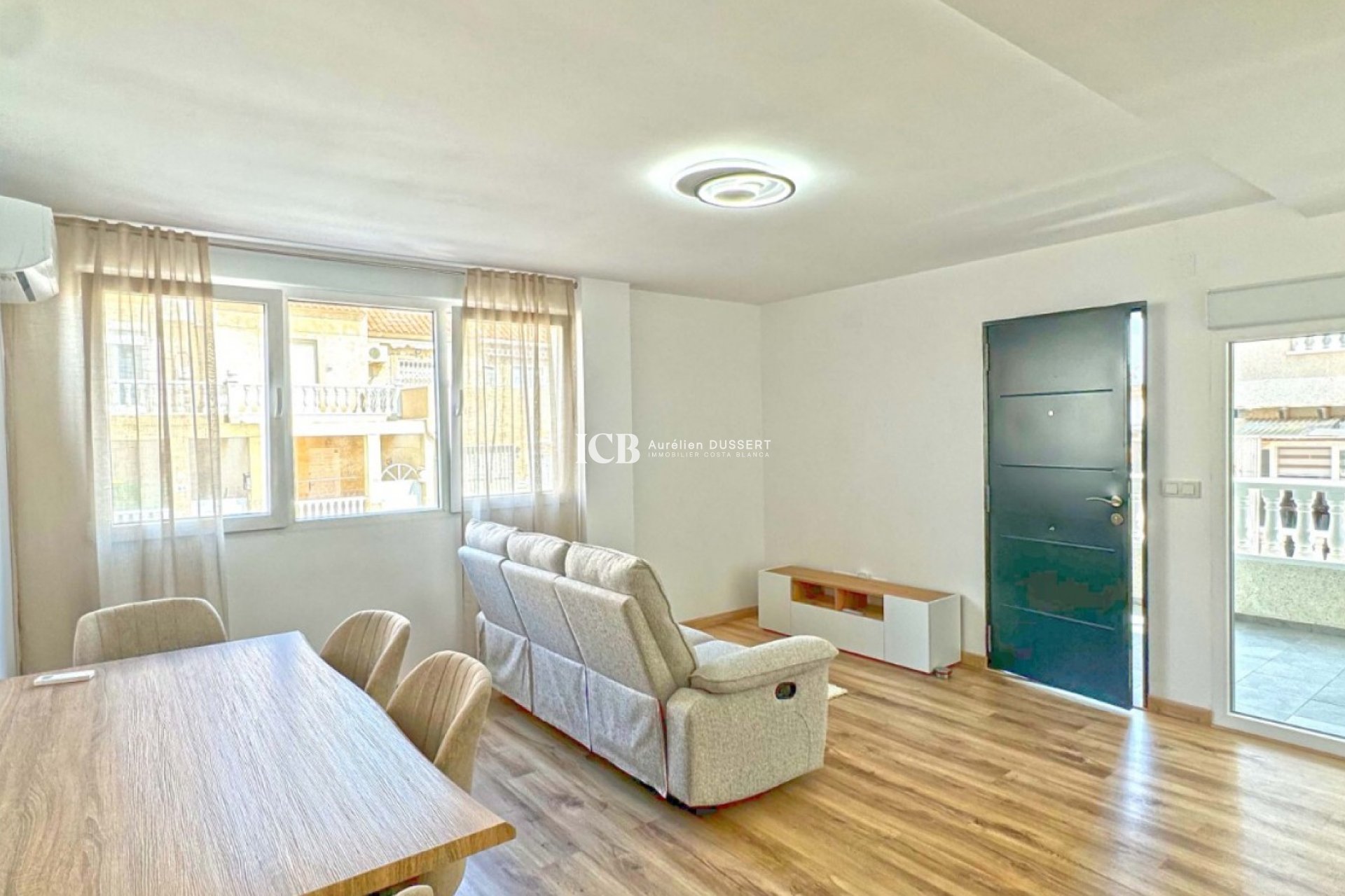 Resale - Apartment / flat -
Orihuela Costa - Torrevieja