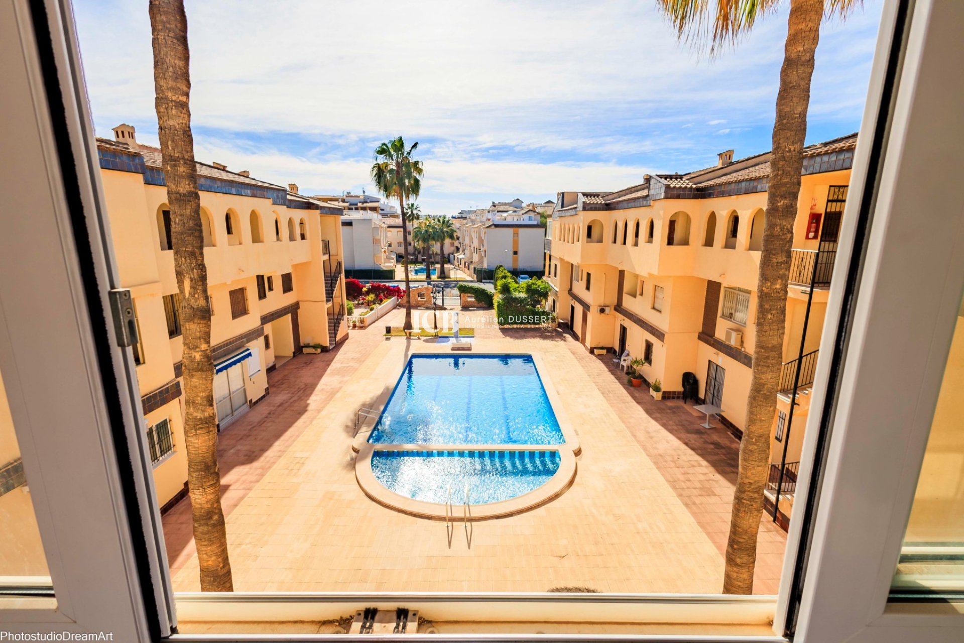 Resale - Apartment / flat -
Orihuela Costa - Urbanización Montezenia-Torrezenia