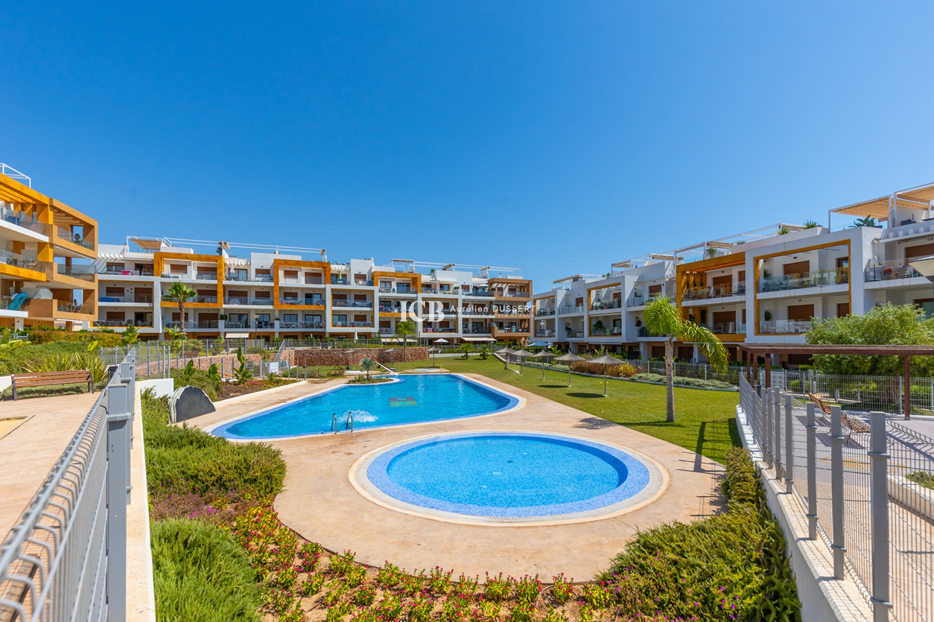 Resale - Apartment / flat -
Orihuela Costa - Villamartín-Las Filipinas