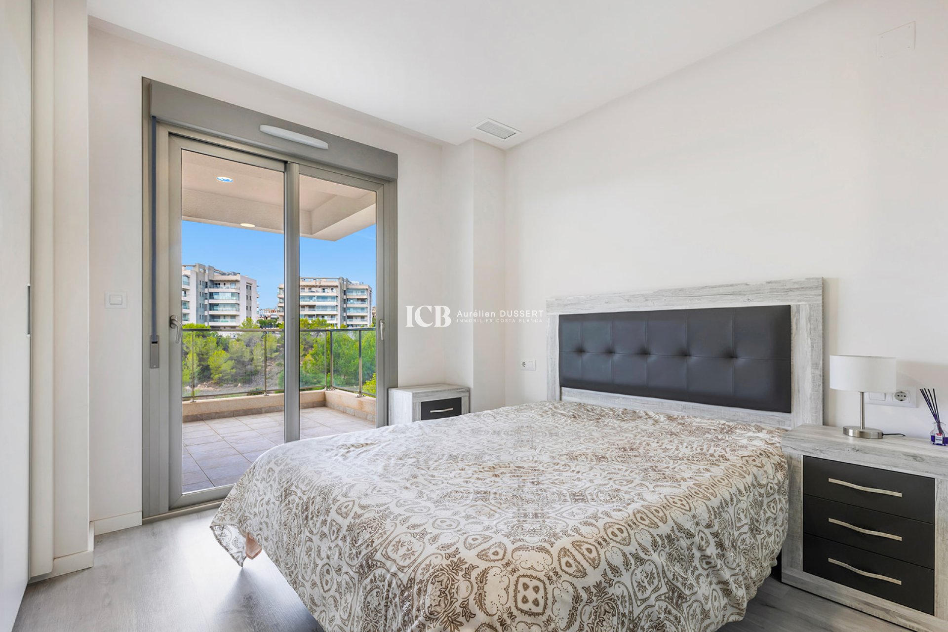 Resale - Apartment / flat -
Orihuela Costa - Villamartín-Las Filipinas