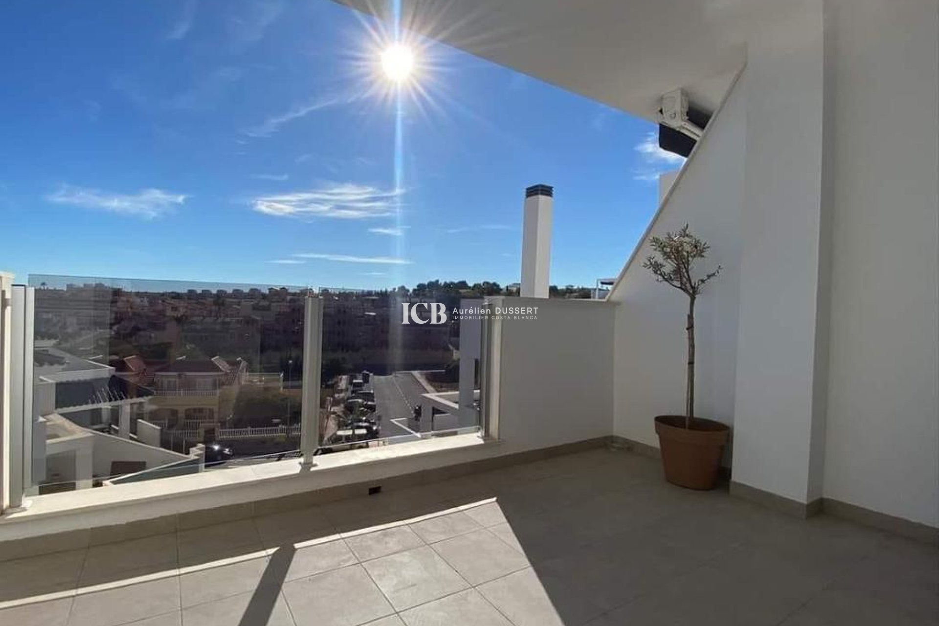 Resale - Apartment / flat -
Orihuela Costa - Villamartín