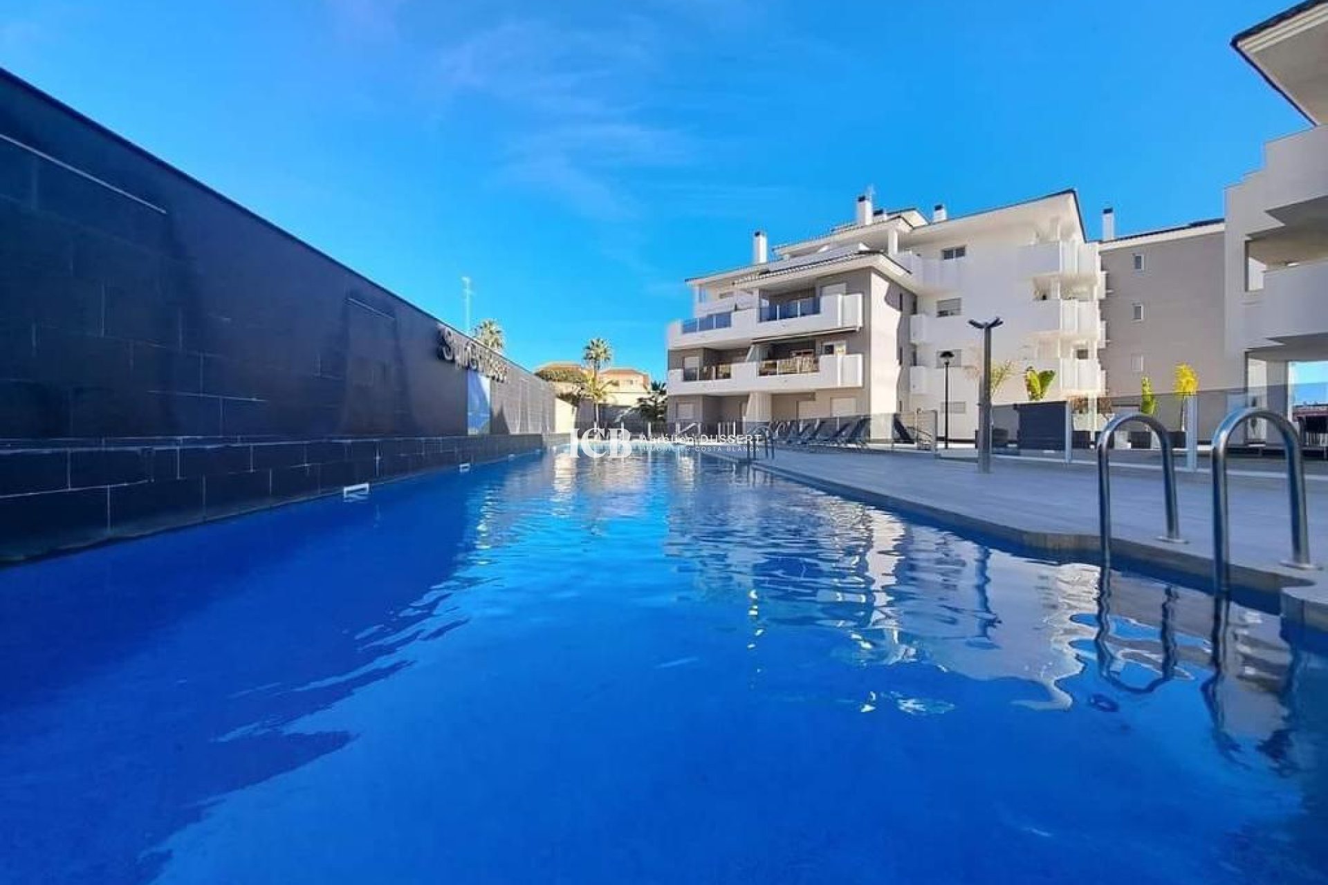 Resale - Apartment / flat -
Orihuela Costa - Villamartín