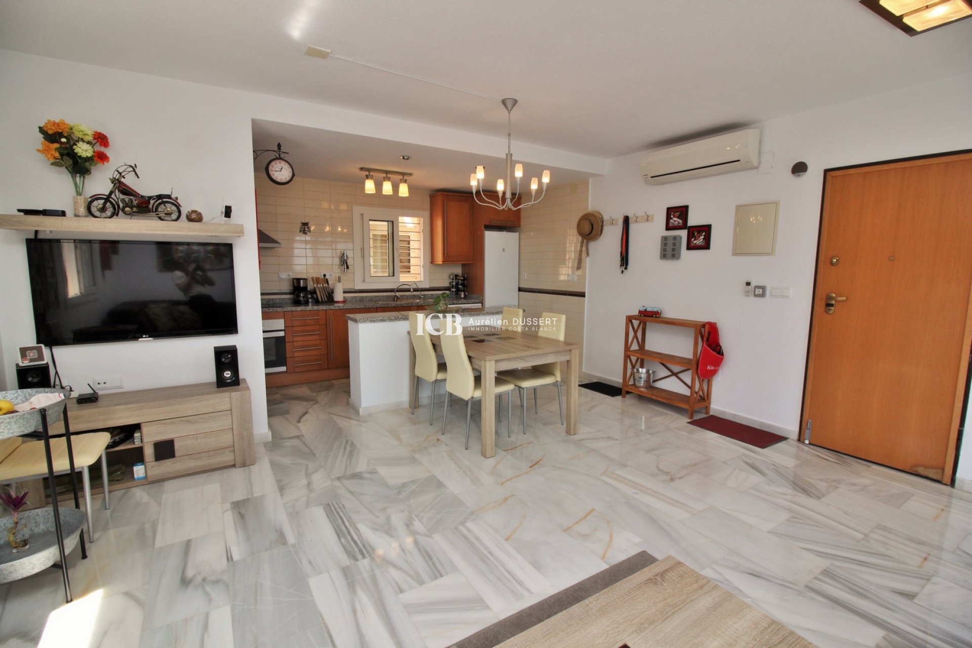 Resale - Apartment / flat -
Orihuela Costa - Villamartín