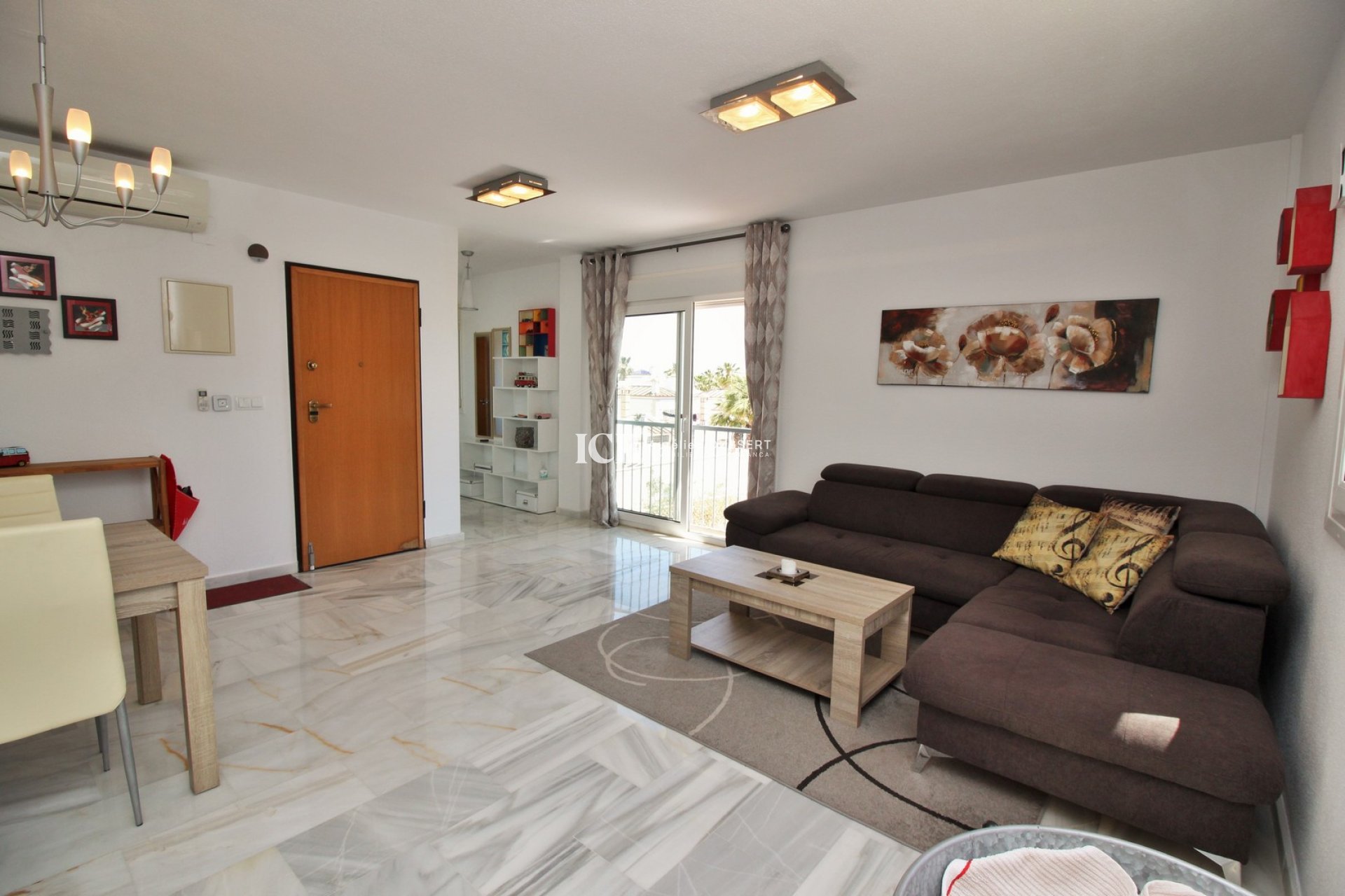 Resale - Apartment / flat -
Orihuela Costa - Villamartín