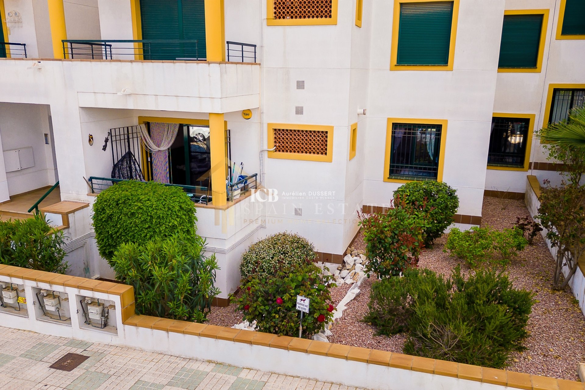 Resale - Apartment / flat -
Orihuela Costa - Villamartín