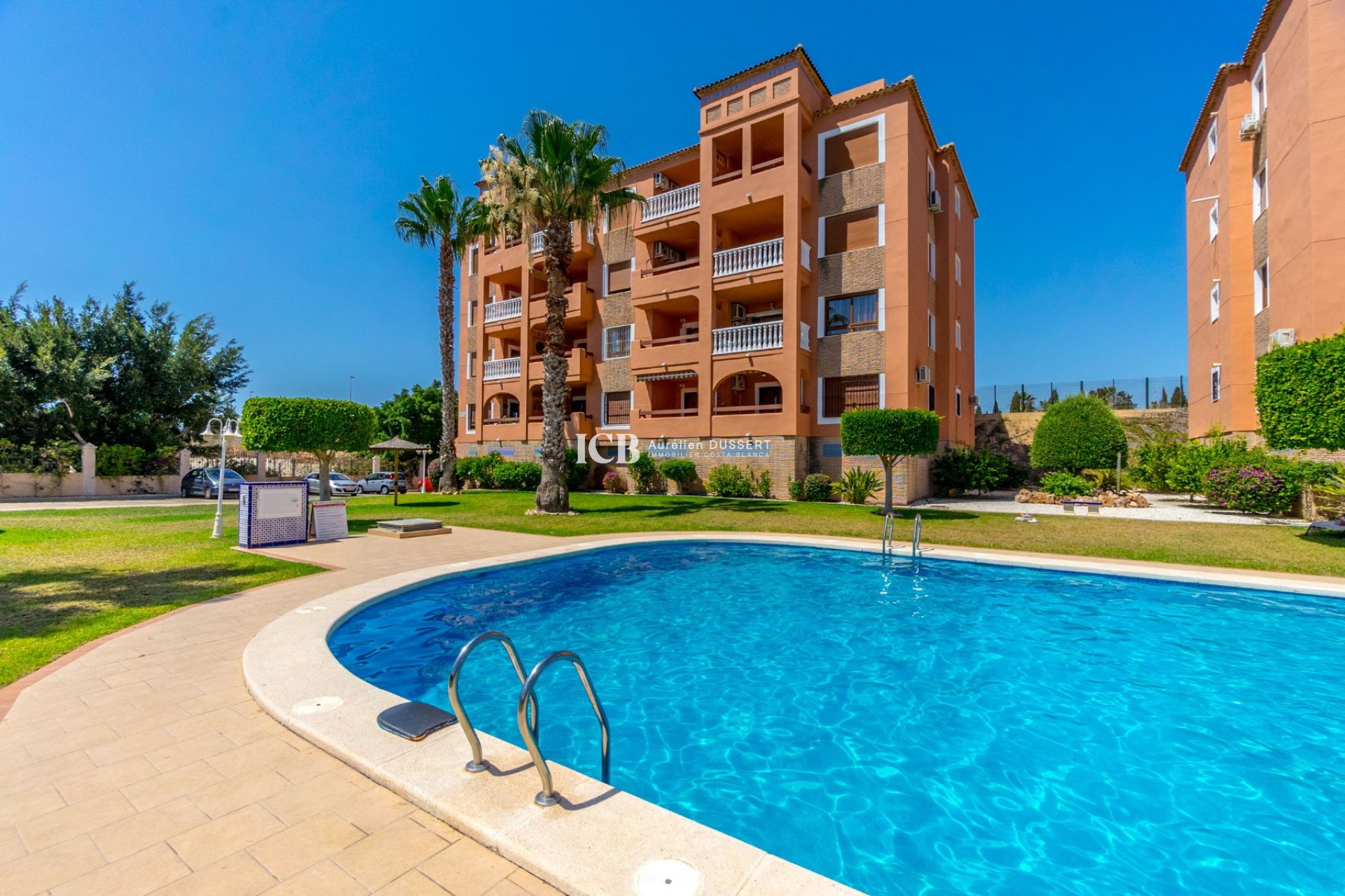 Resale - Apartment / flat -
Orihuela Costa - Villamartín