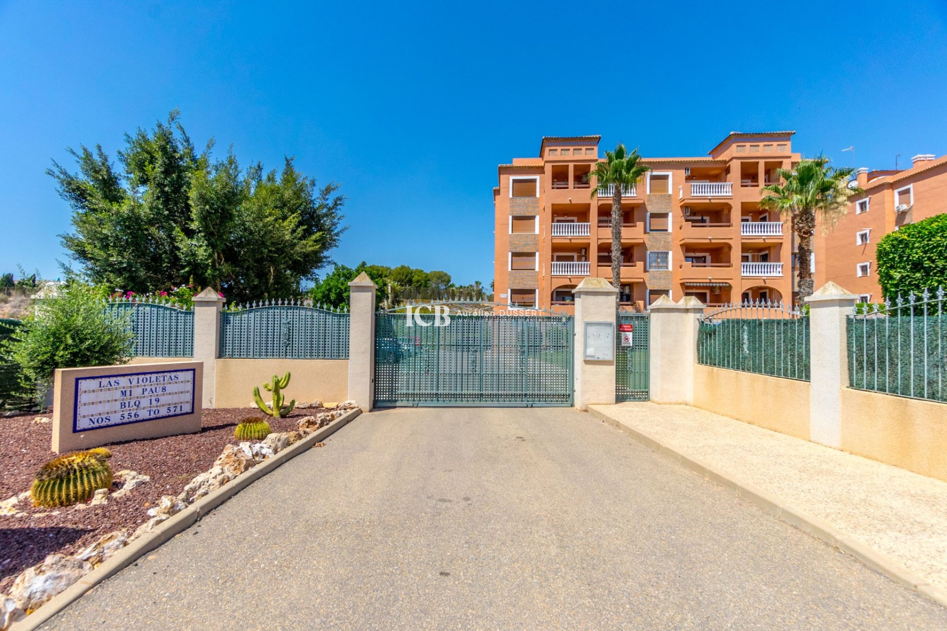 Resale - Apartment / flat -
Orihuela Costa - Villamartín