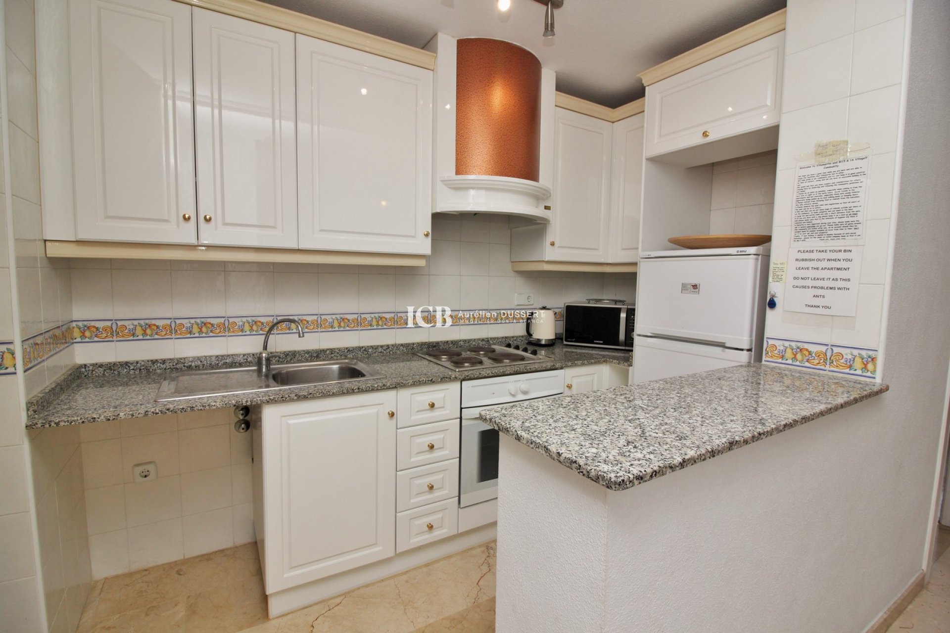 Resale - Apartment / flat -
Orihuela Costa - Villamartín