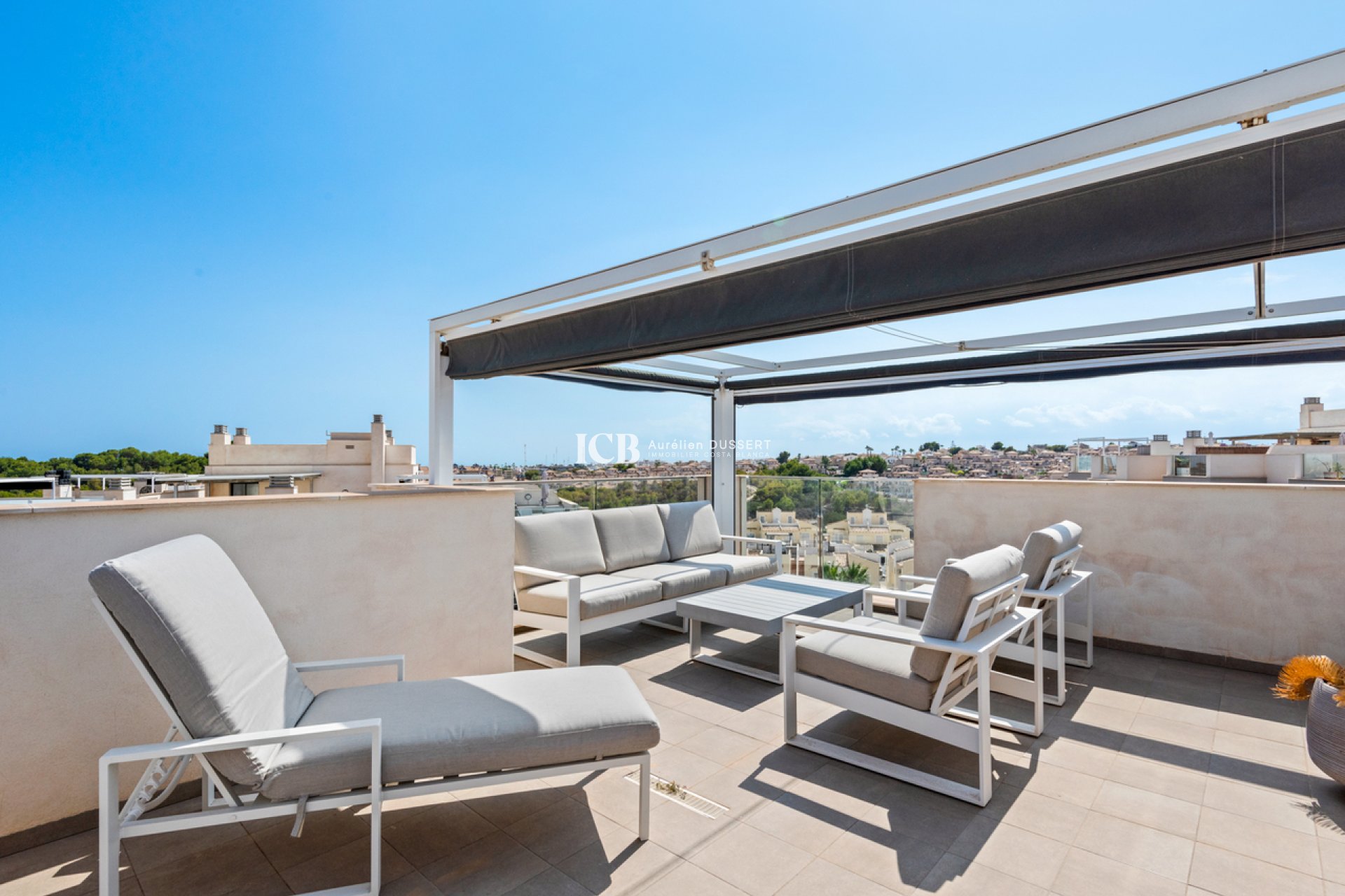 Resale - Apartment / flat -
Orihuela Costa - Villamartín