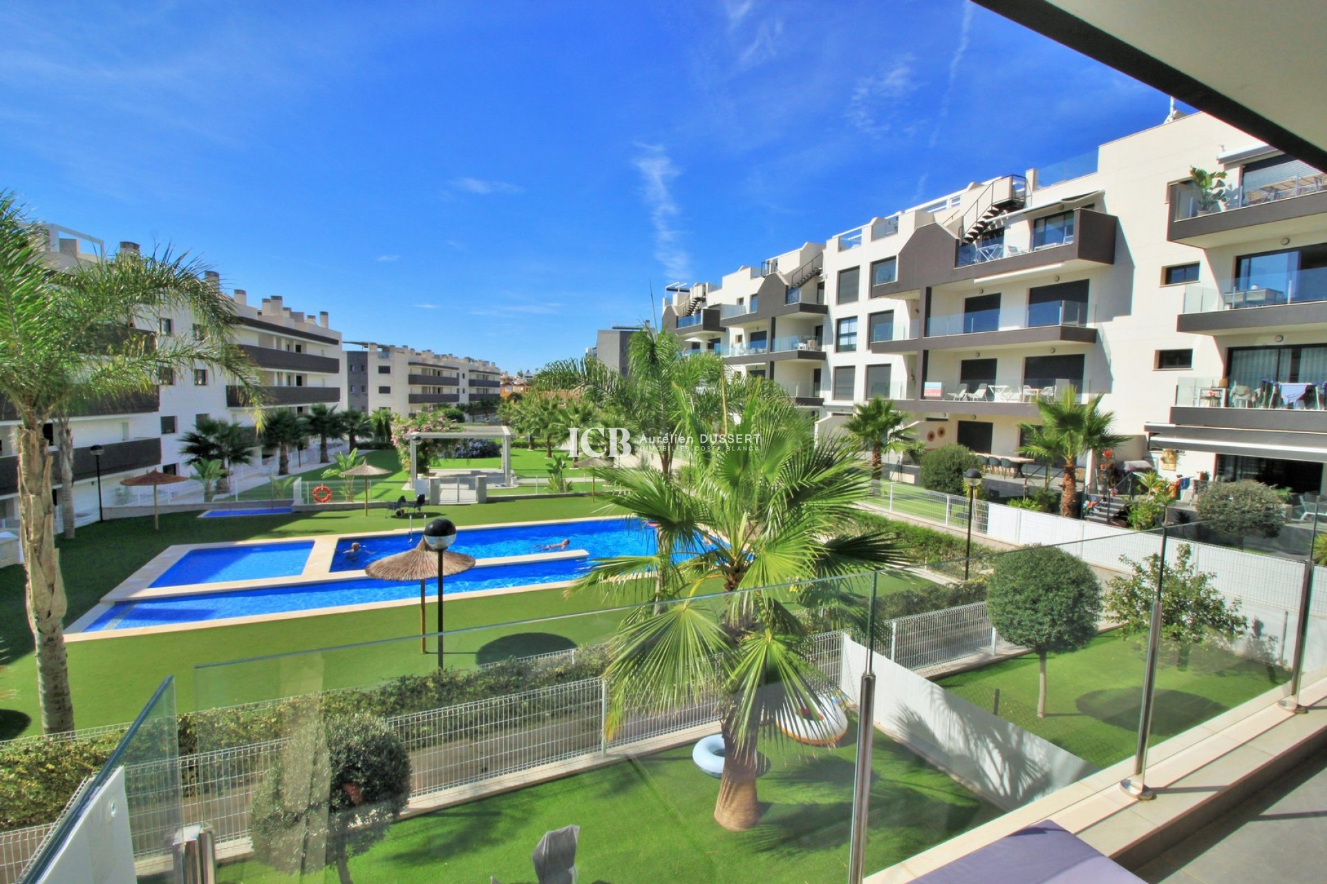 Resale - Apartment / flat -
Orihuela Costa - Villamartín