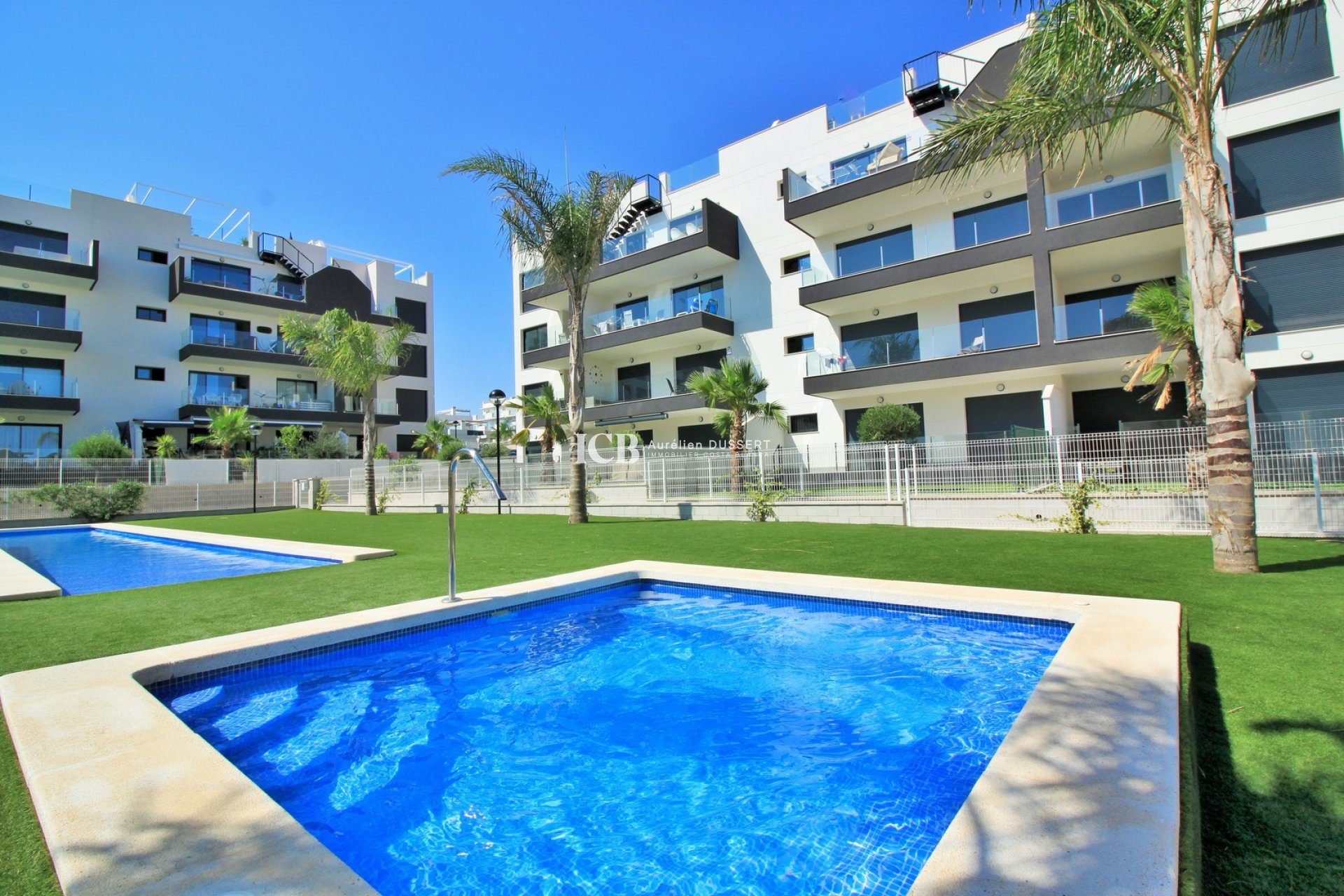 Resale - Apartment / flat -
Orihuela Costa - Villamartín