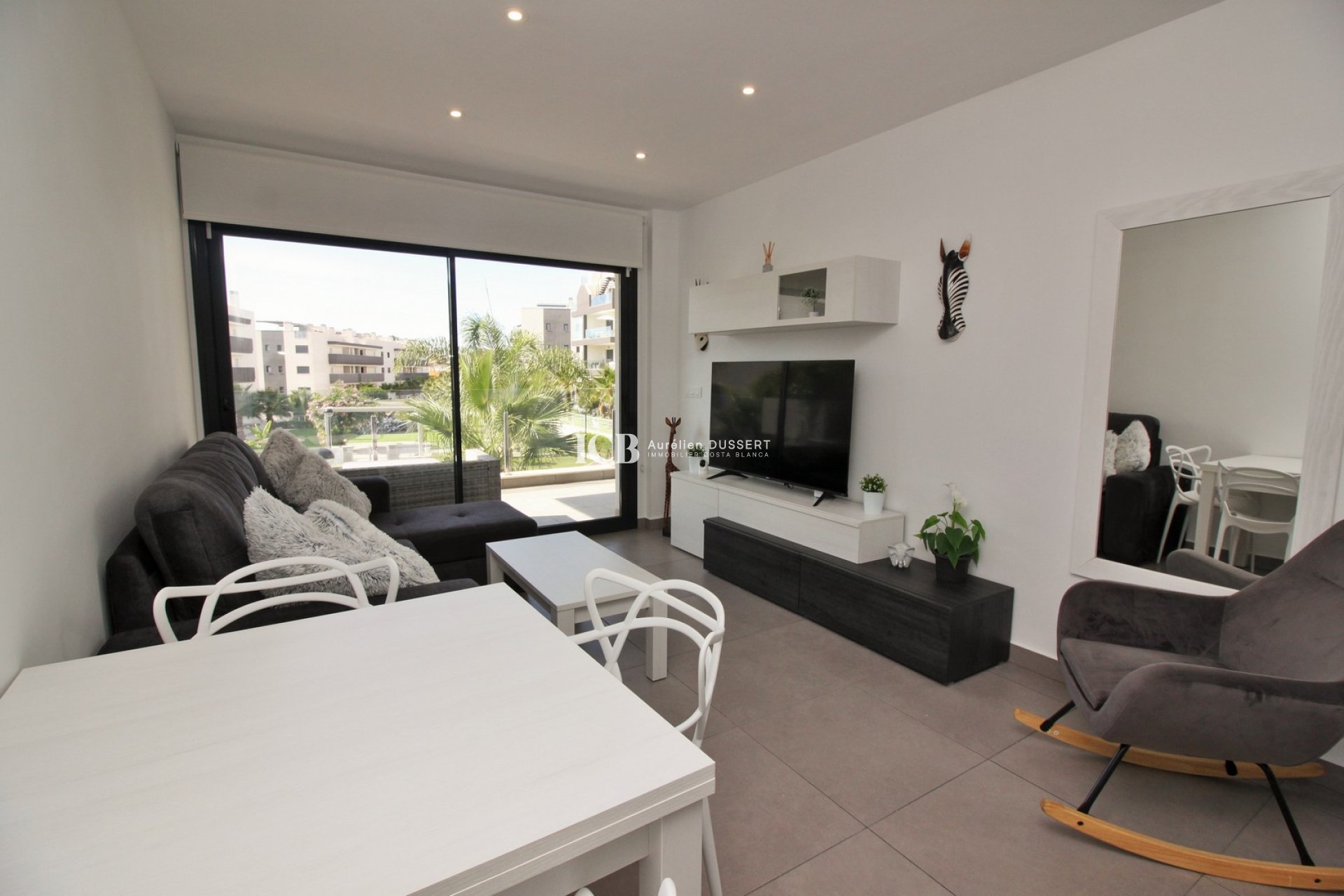 Resale - Apartment / flat -
Orihuela Costa - Villamartín