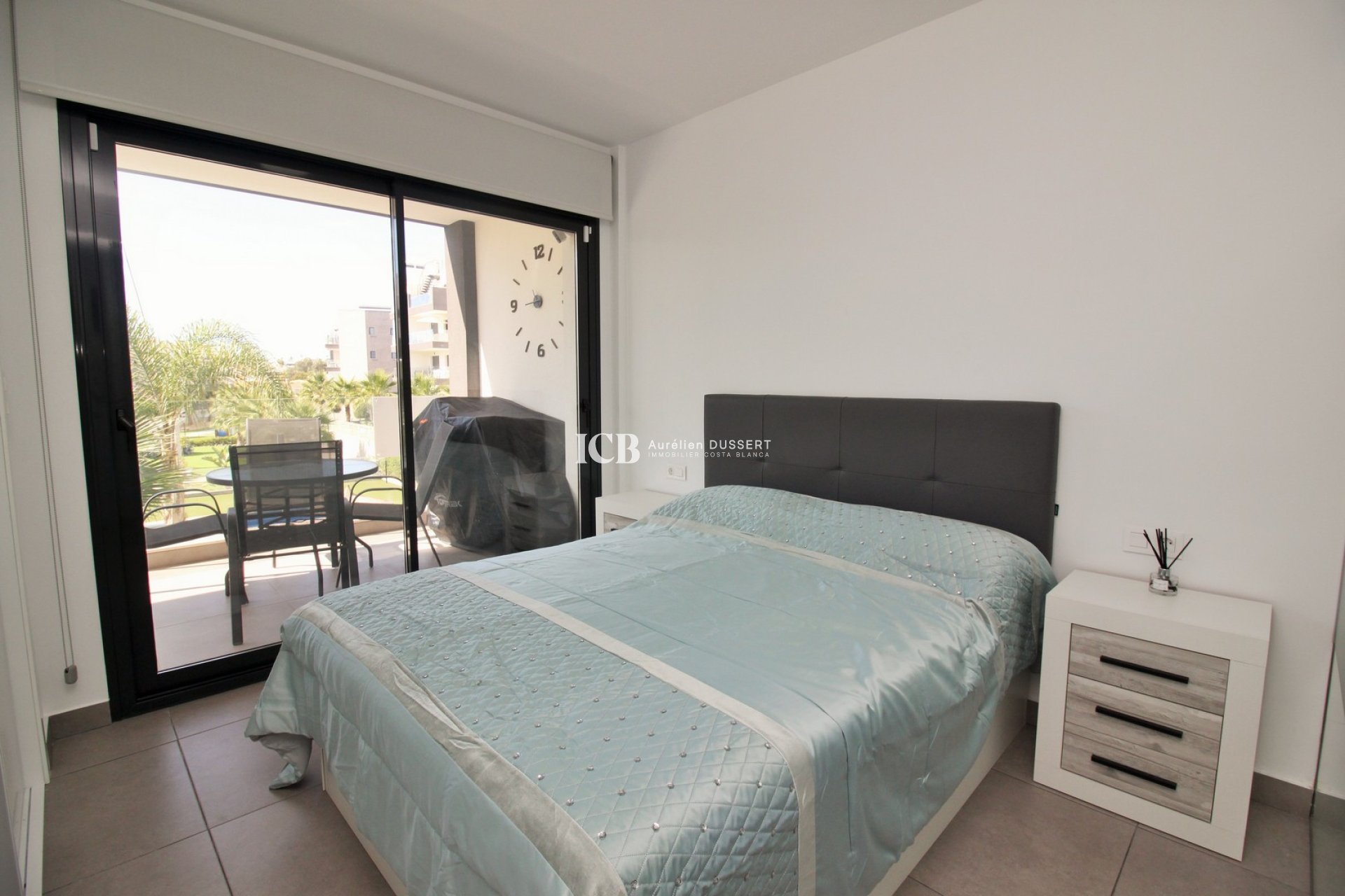 Resale - Apartment / flat -
Orihuela Costa - Villamartín