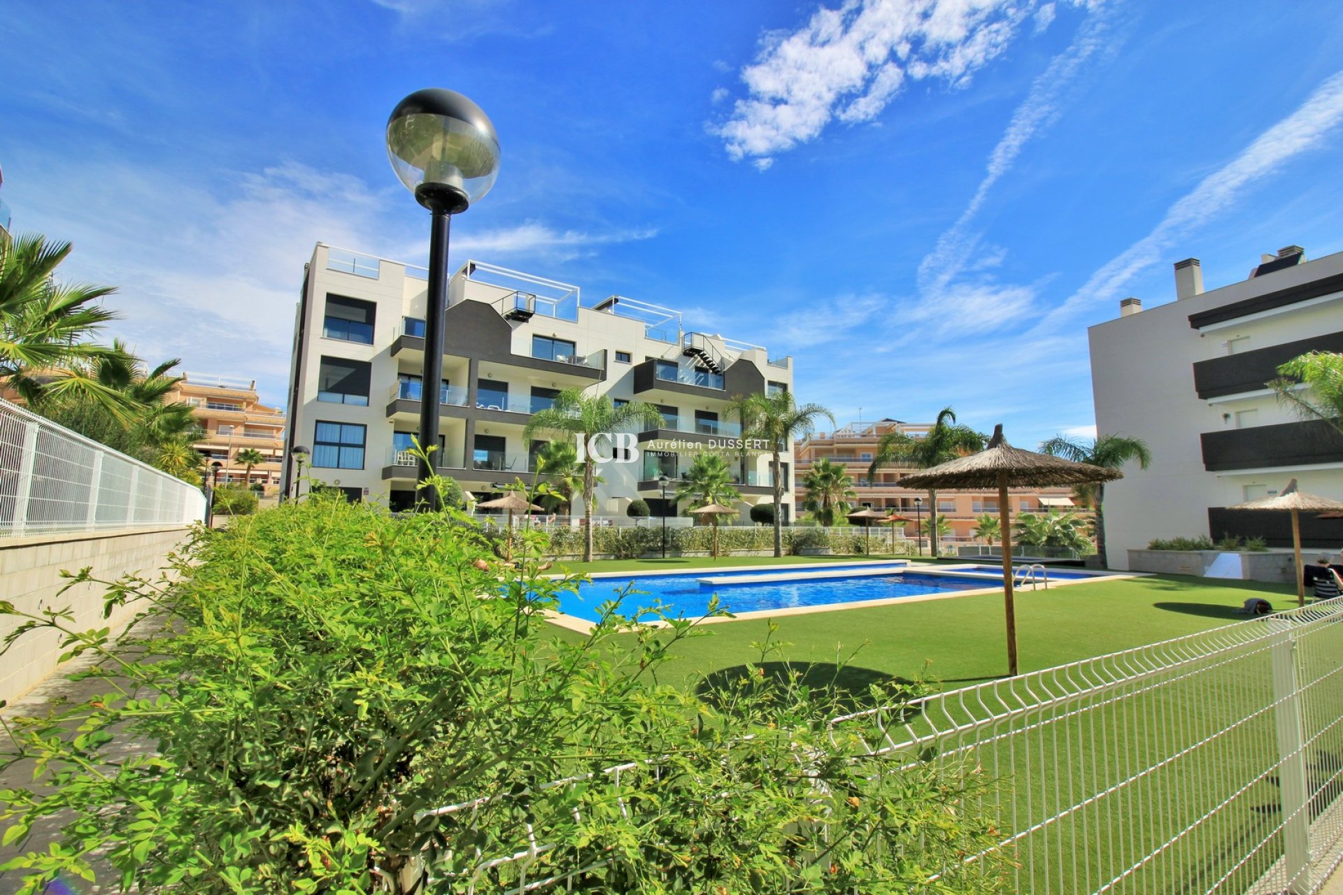 Resale - Apartment / flat -
Orihuela Costa - Villamartín