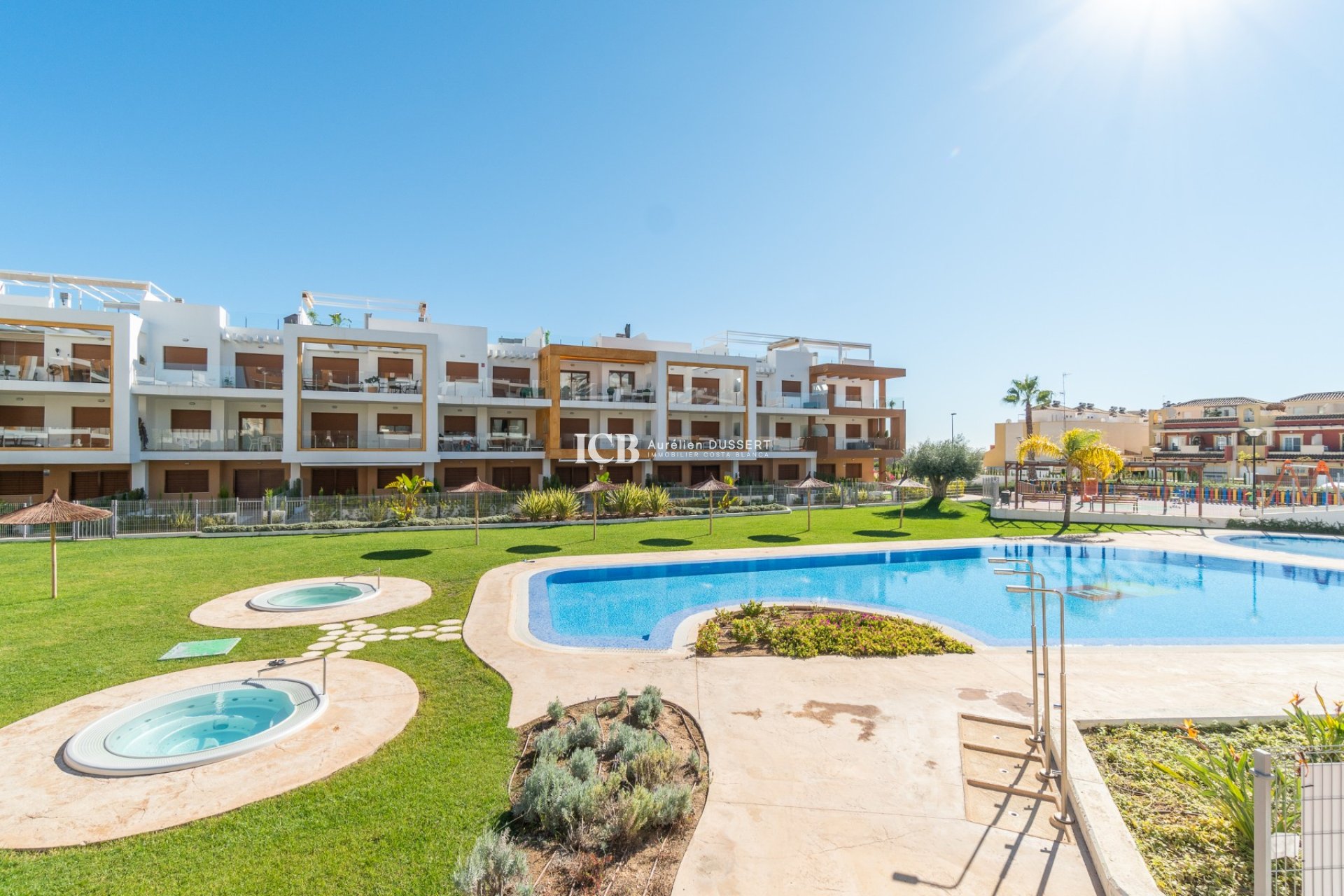 Resale - Apartment / flat -
Orihuela Costa - Villamartín