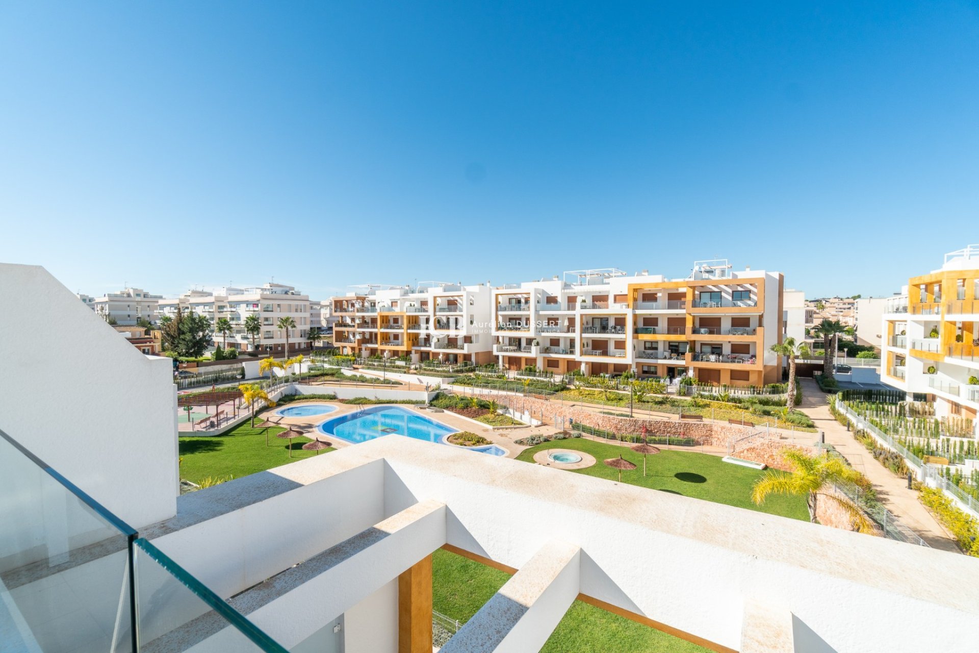 Resale - Apartment / flat -
Orihuela Costa - Villamartín