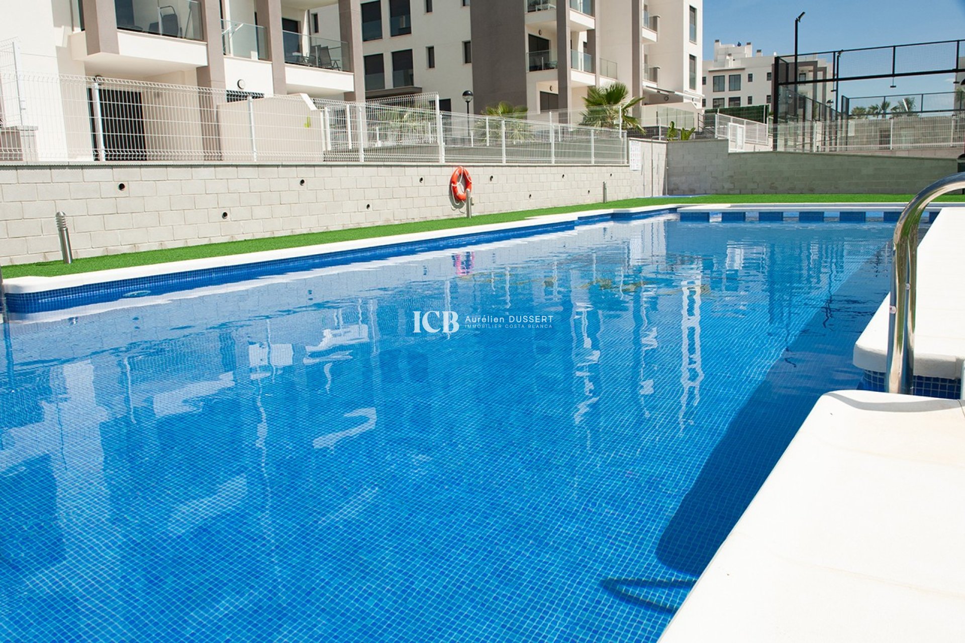 Resale - Apartment / flat -
Orihuela Costa - Villamartín