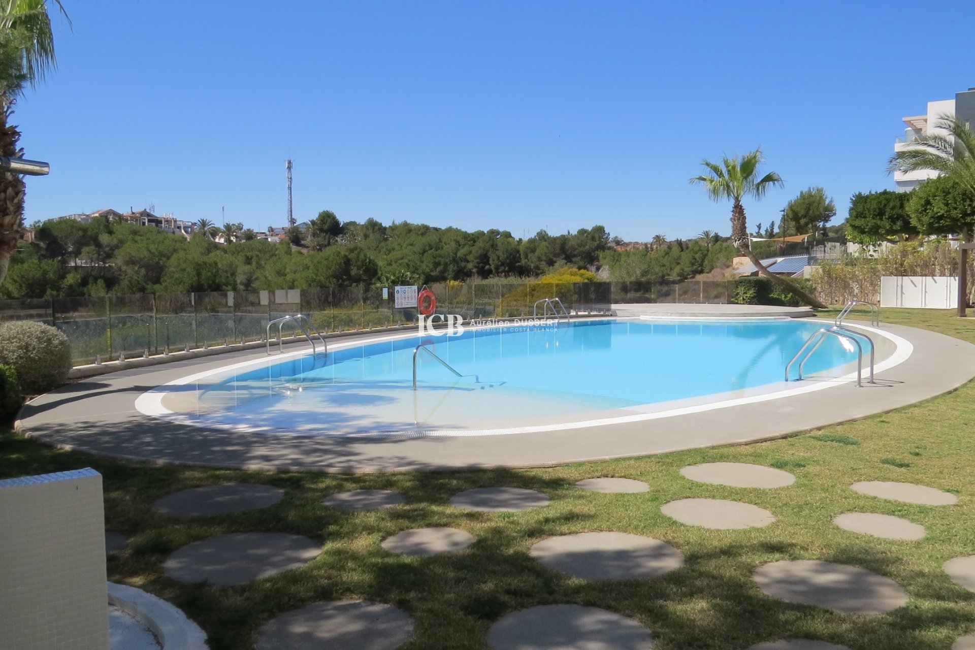 Resale - Apartment / flat -
Orihuela Costa - Villamartín