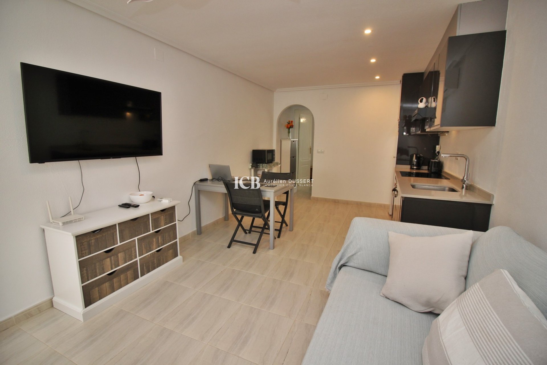 Resale - Apartment / flat -
Orihuela Costa - Villamartín