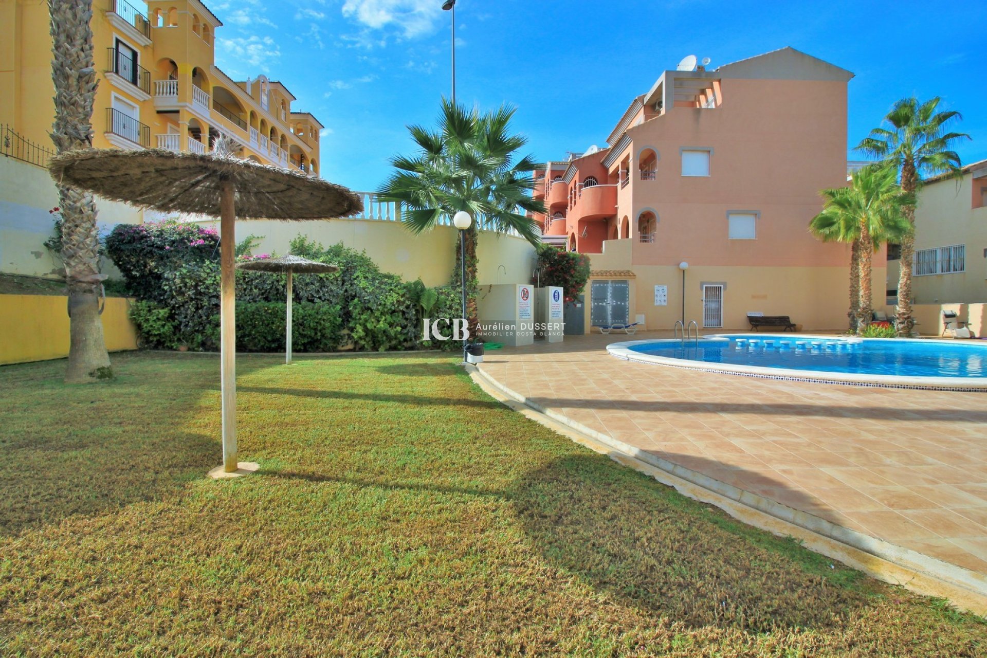 Resale - Apartment / flat -
Orihuela Costa - Villamartín