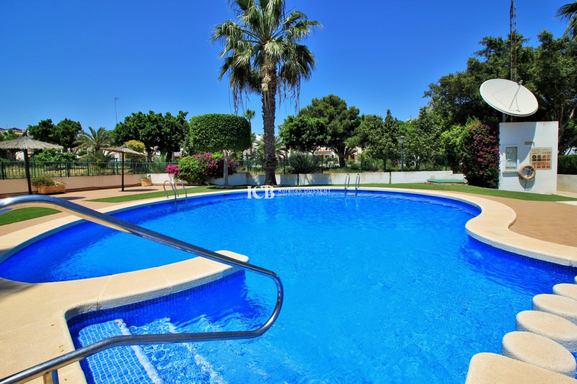 Resale - Apartment / flat -
Orihuela Costa - Villamartín