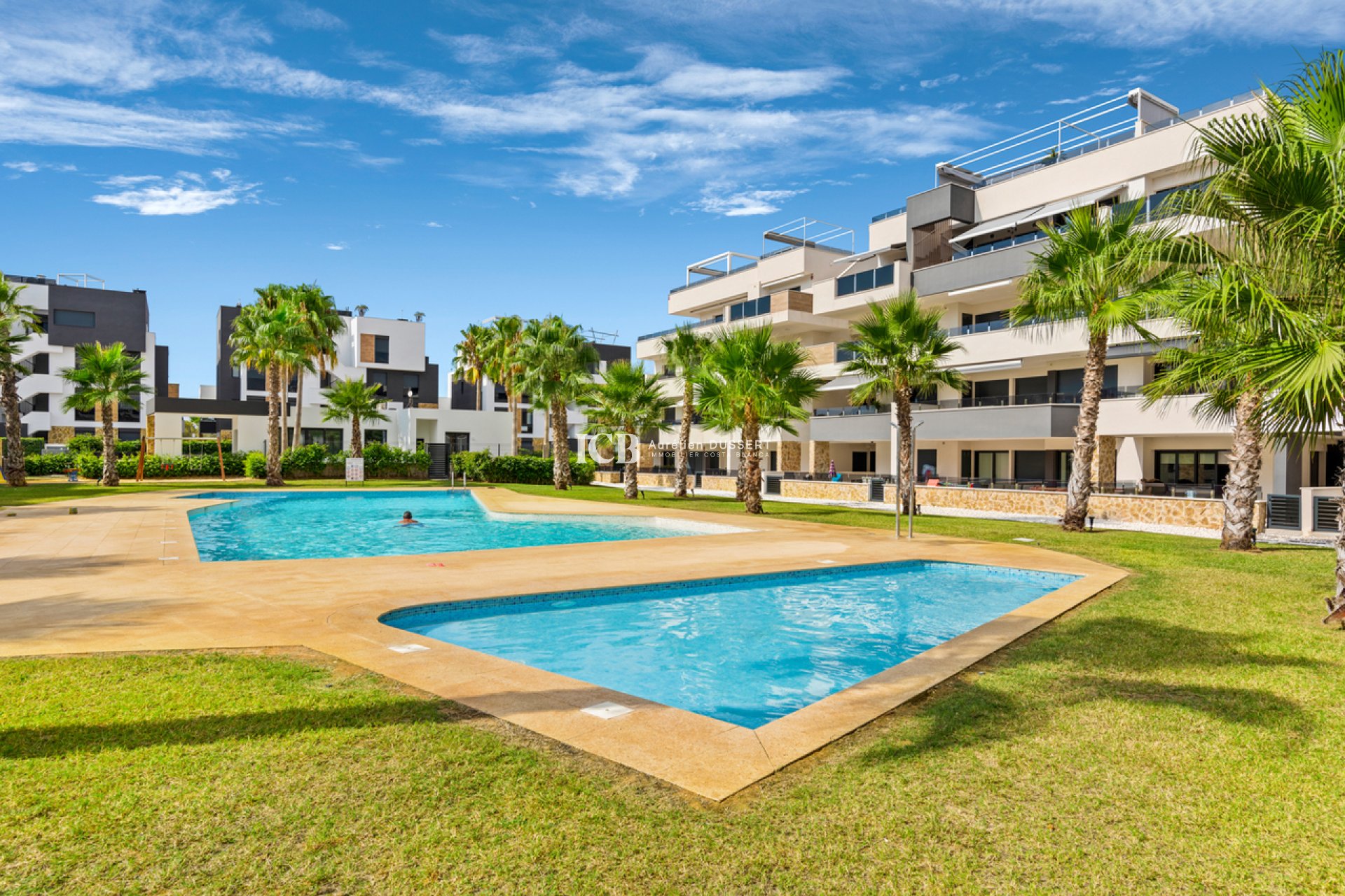 Resale - Apartment / flat -
Orihuela Costa - Villamartín