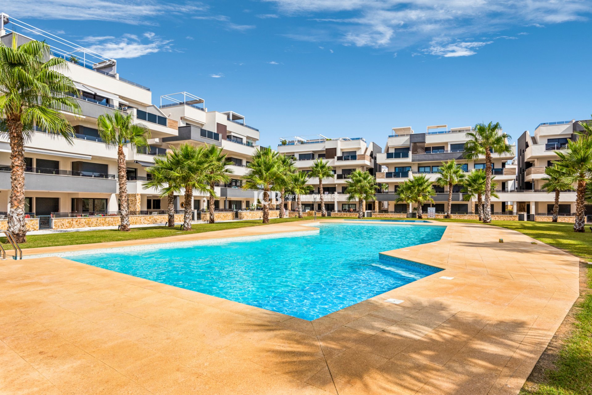 Resale - Apartment / flat -
Orihuela Costa - Villamartín