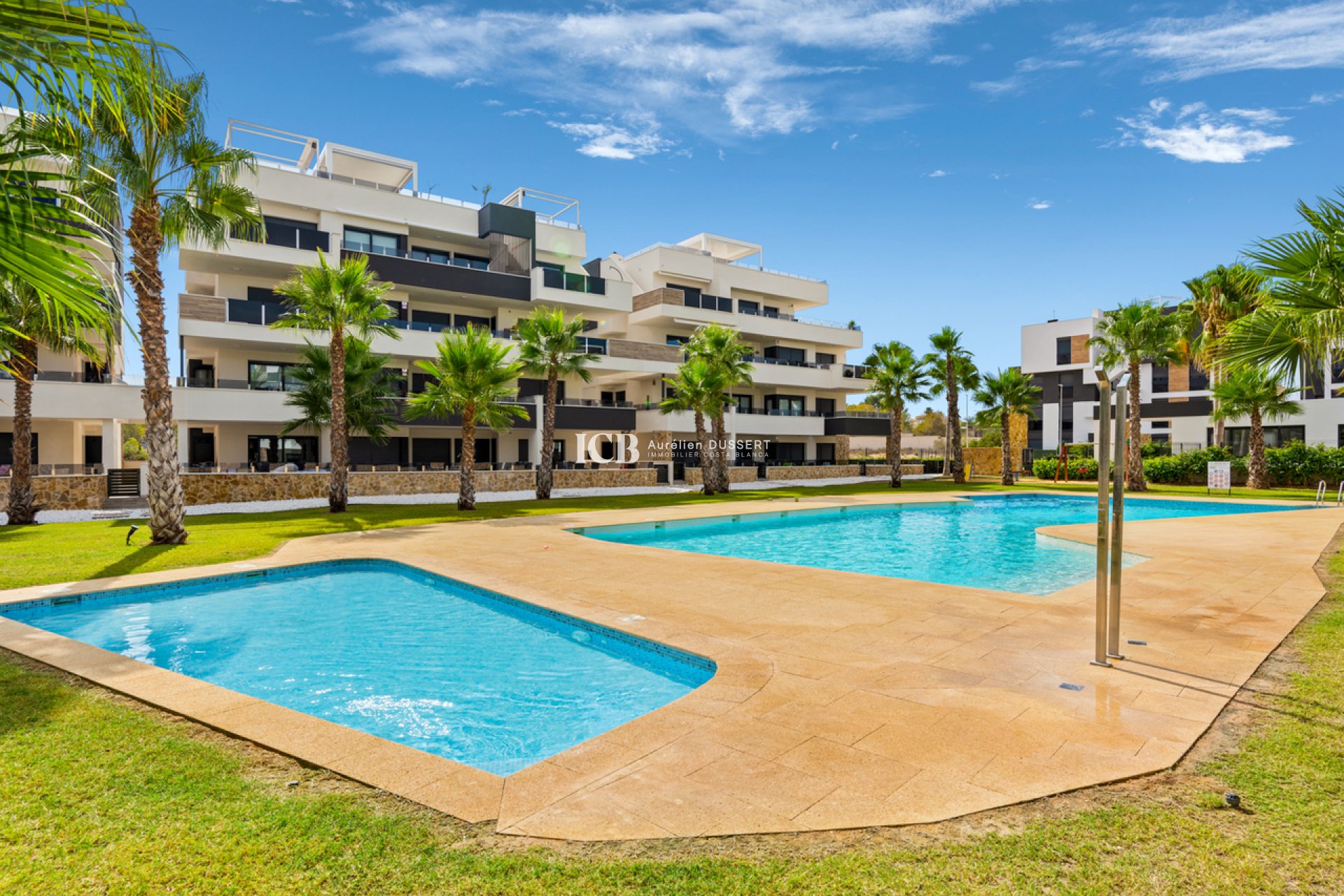 Resale - Apartment / flat -
Orihuela Costa - Villamartín