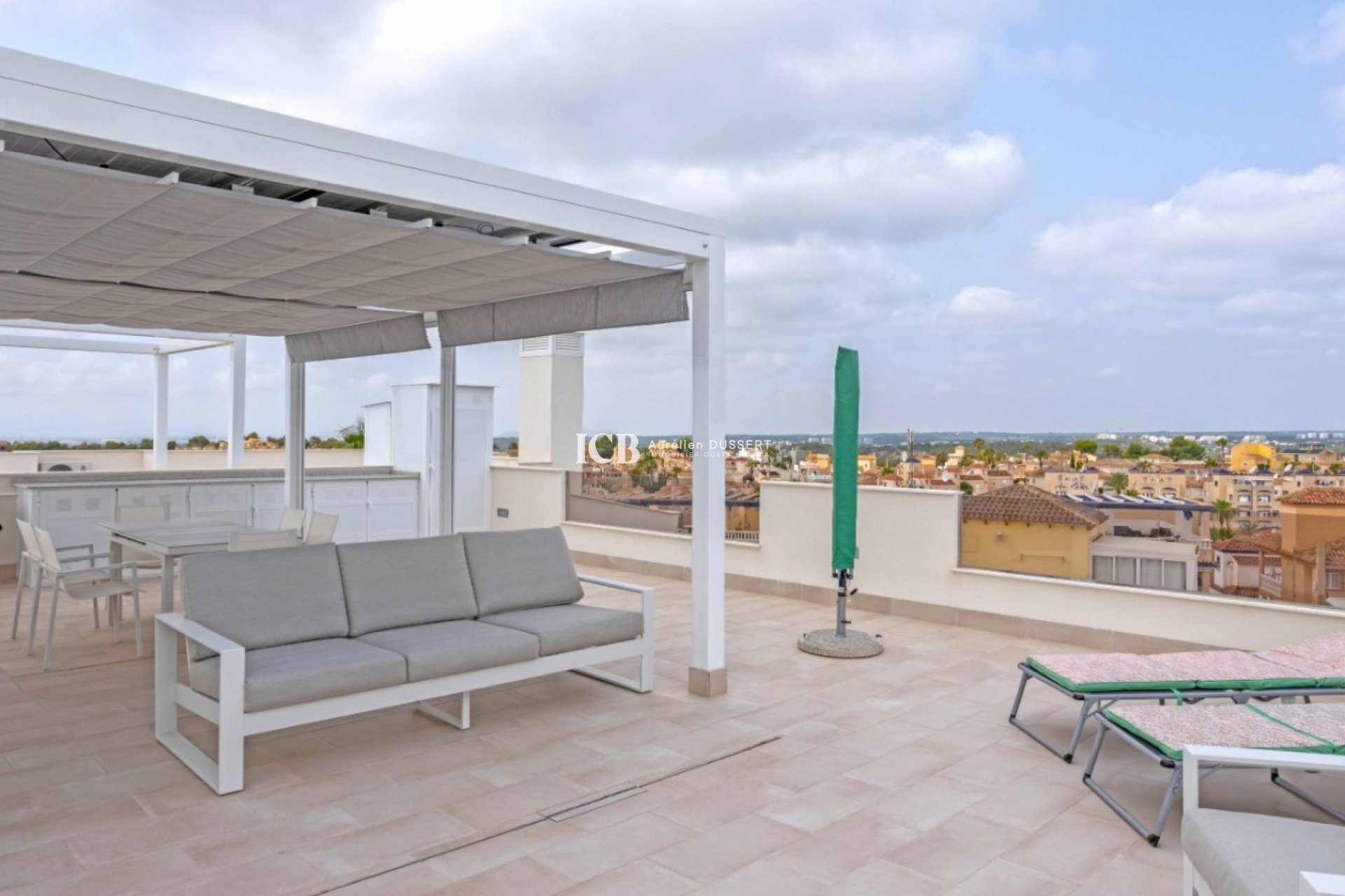 Resale - Apartment / flat -
Orihuela Costa - Villamartín