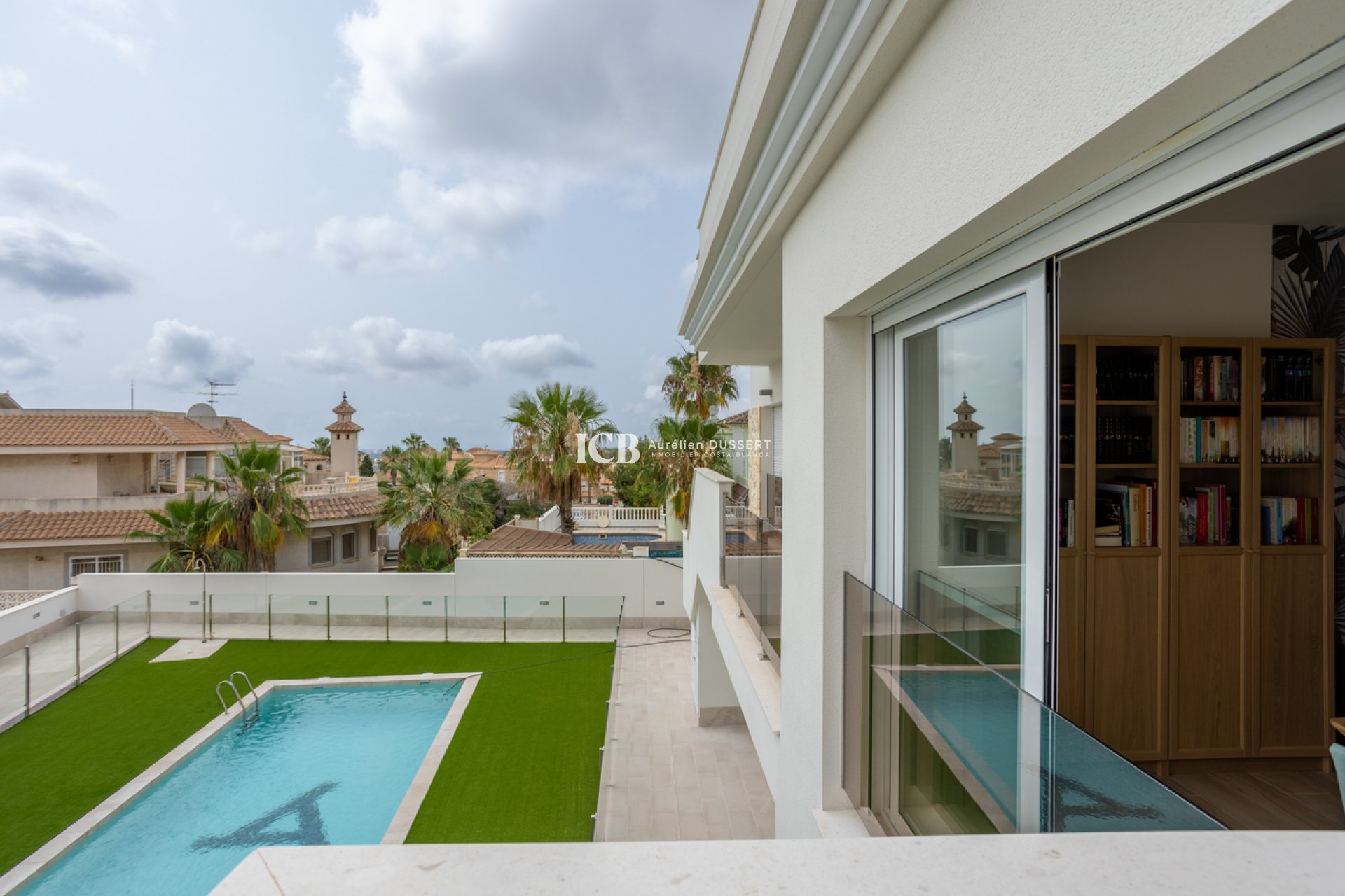 Resale - Apartment / flat -
Orihuela Costa - Villamartín