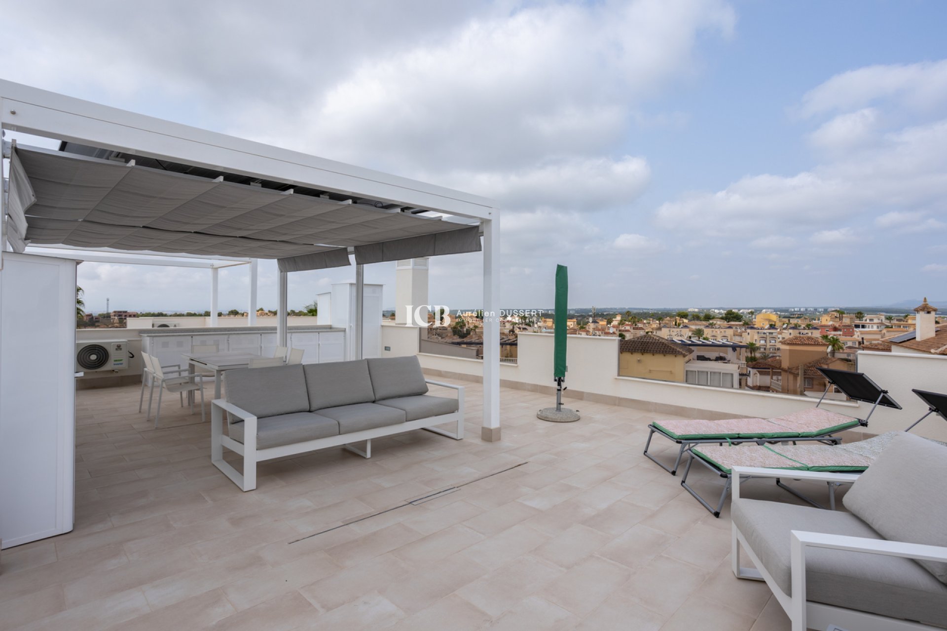 Resale - Apartment / flat -
Orihuela Costa - Villamartín