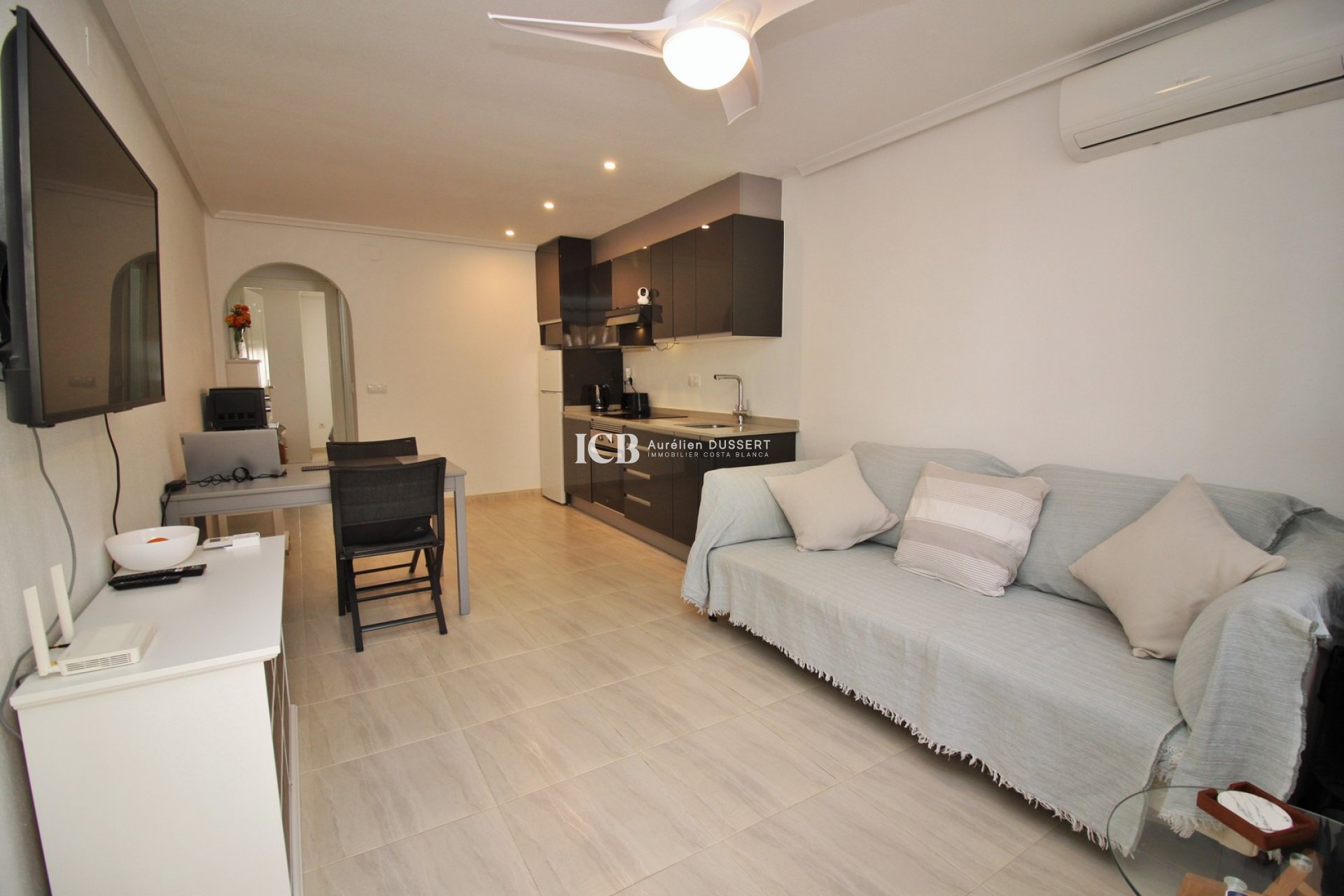 Resale - Apartment / flat -
Orihuela Costa - Villamartín