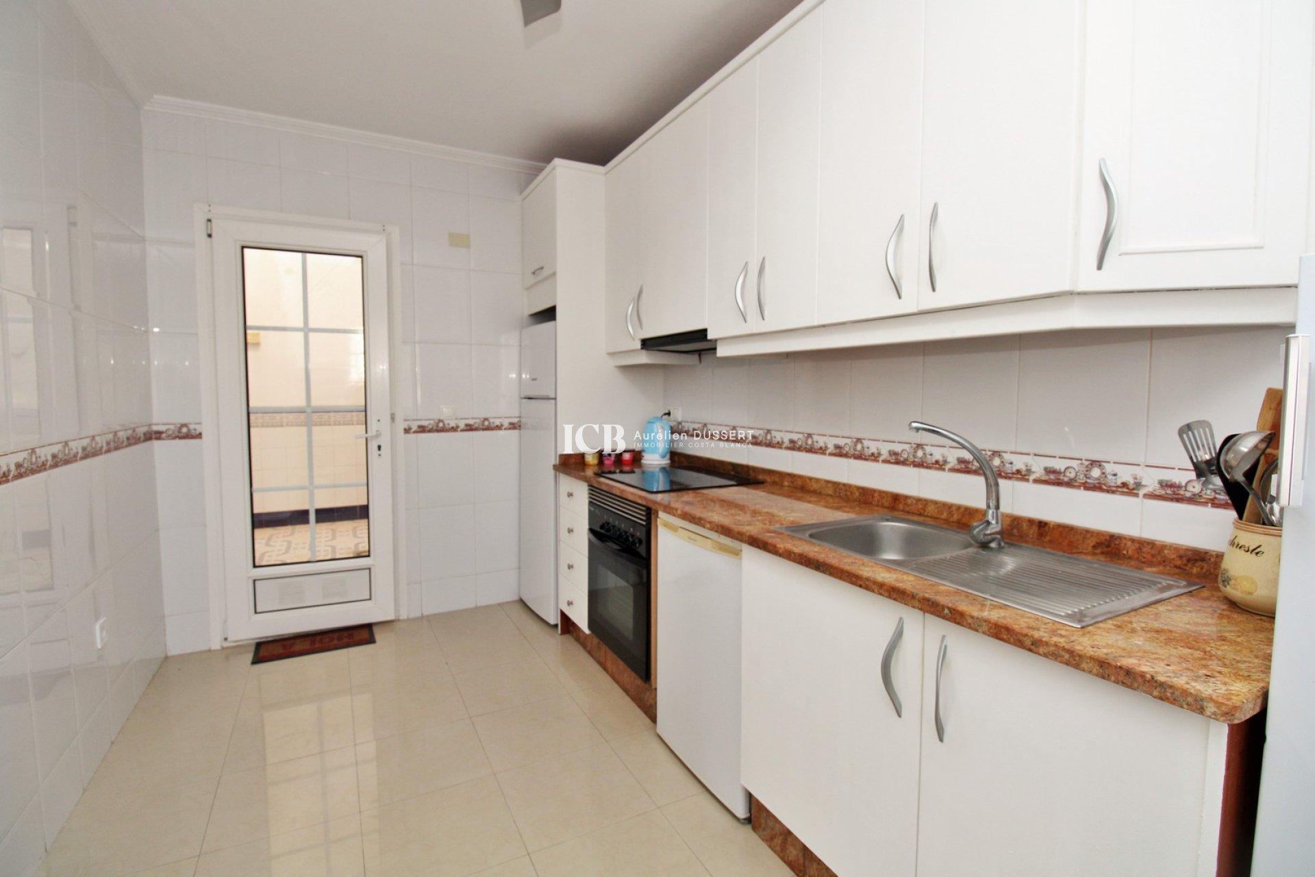 Resale - Apartment / flat -
Orihuela Costa - Villamartín